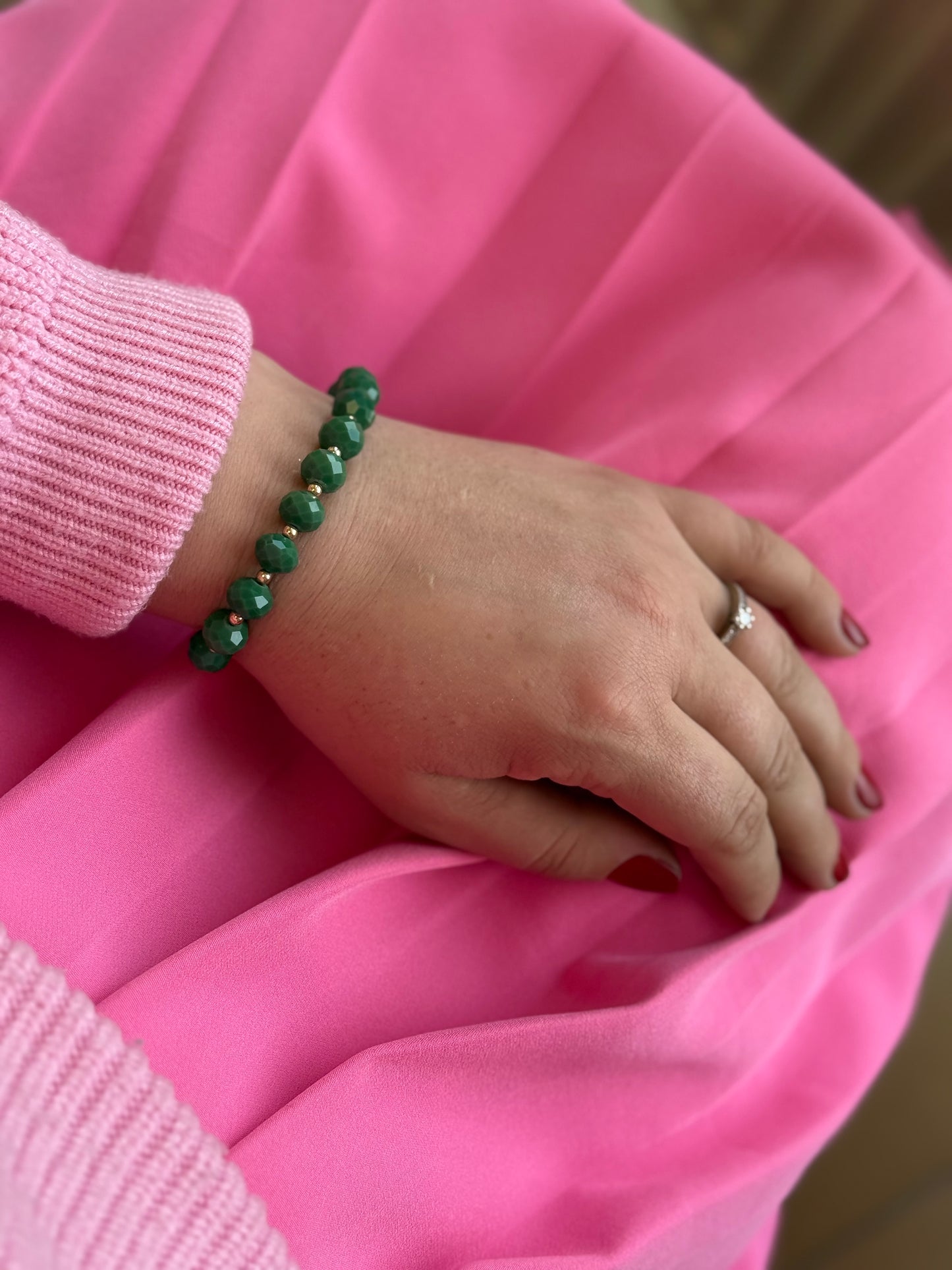 Žalia stiklo apyrankė