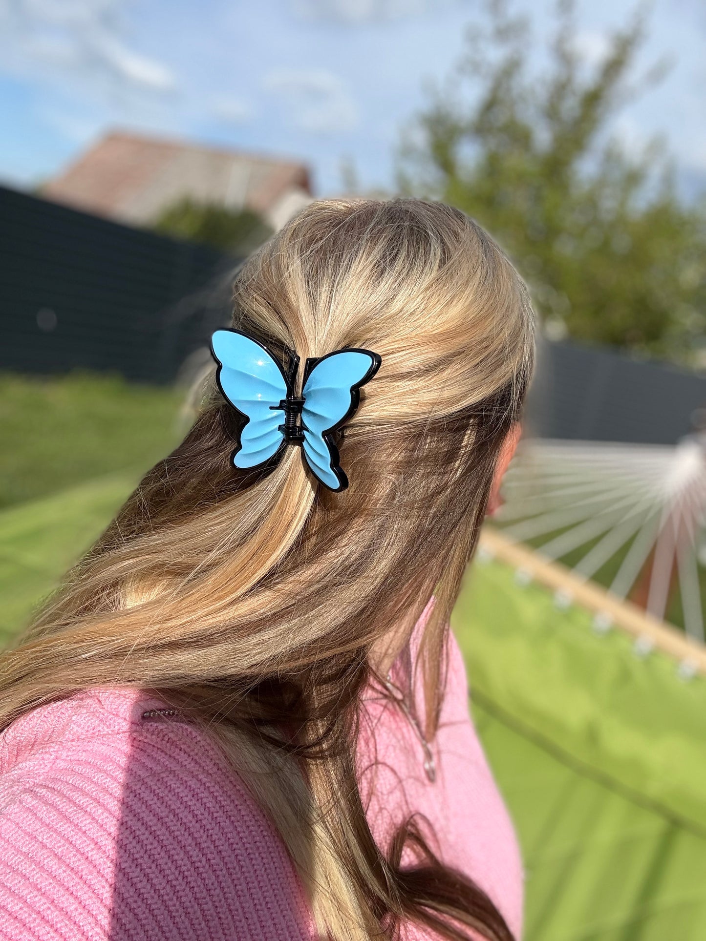 Nude drugelis kapkap