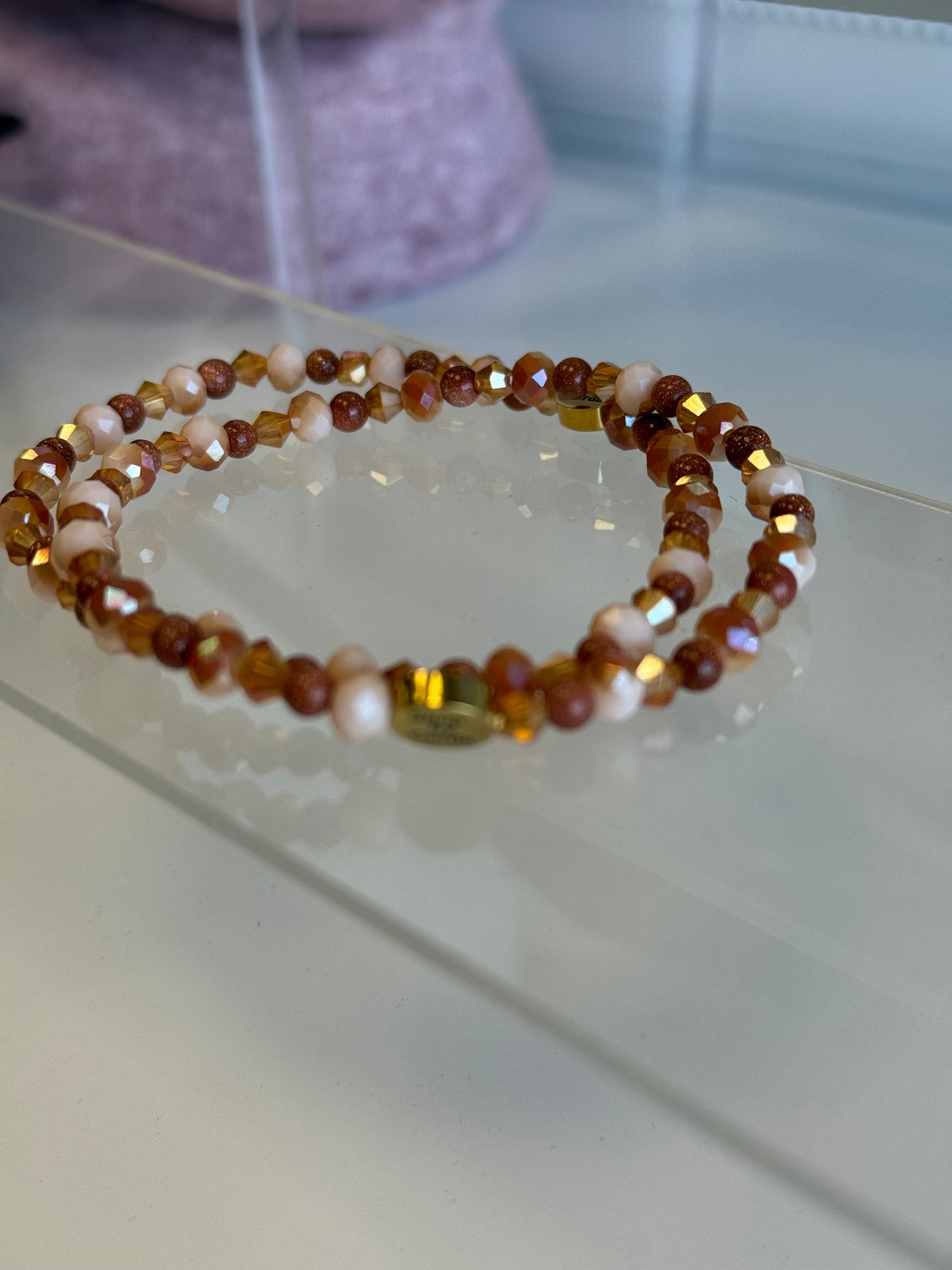 Smulki apyrankė NIDA