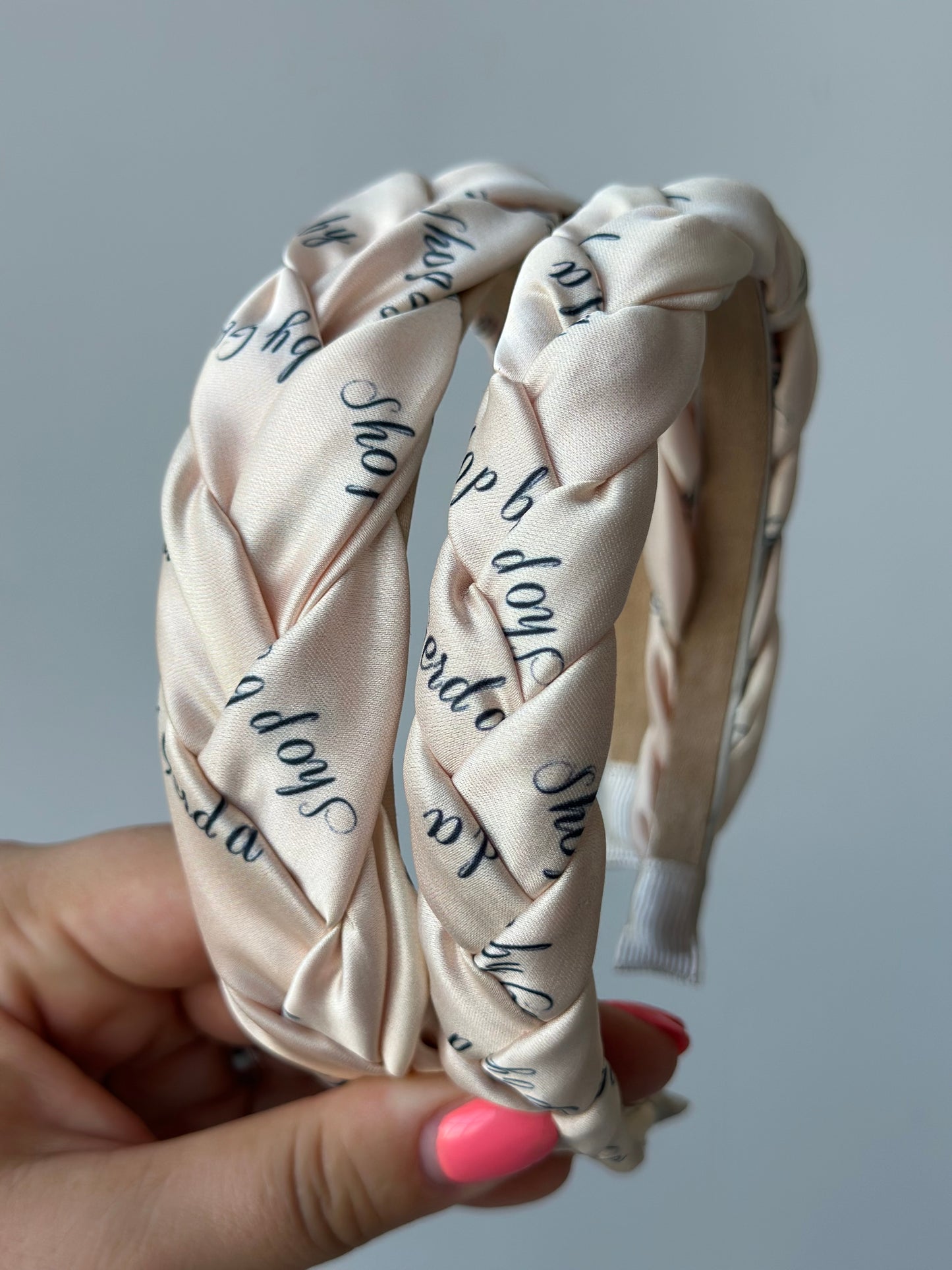 Kreminis Shop by Gerda audinio pintas lankelis