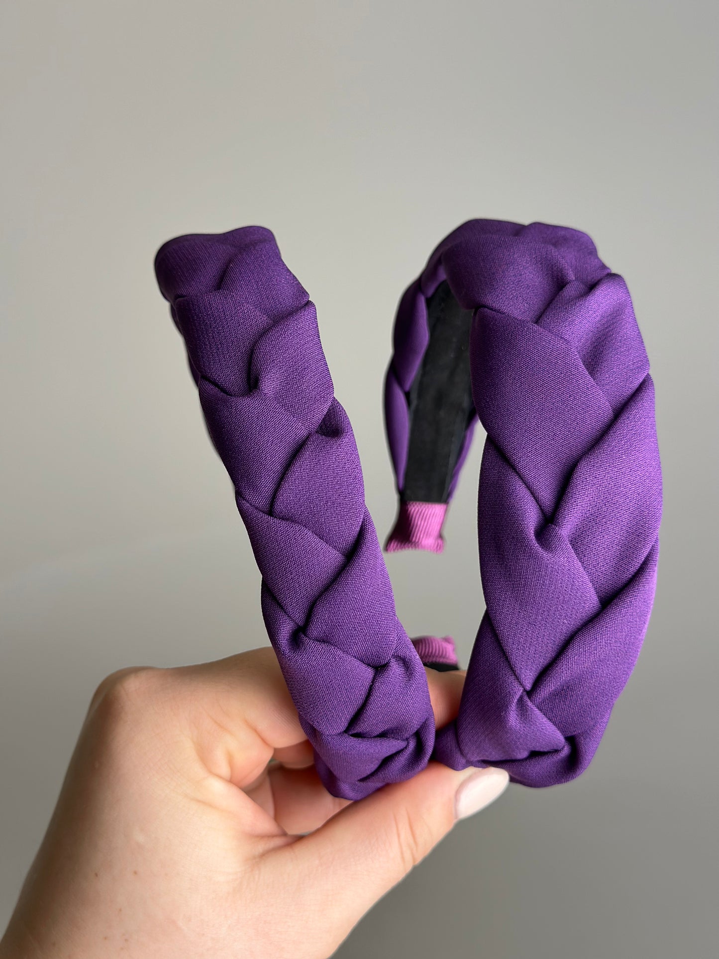 Baklažano matinis pintas lankelis