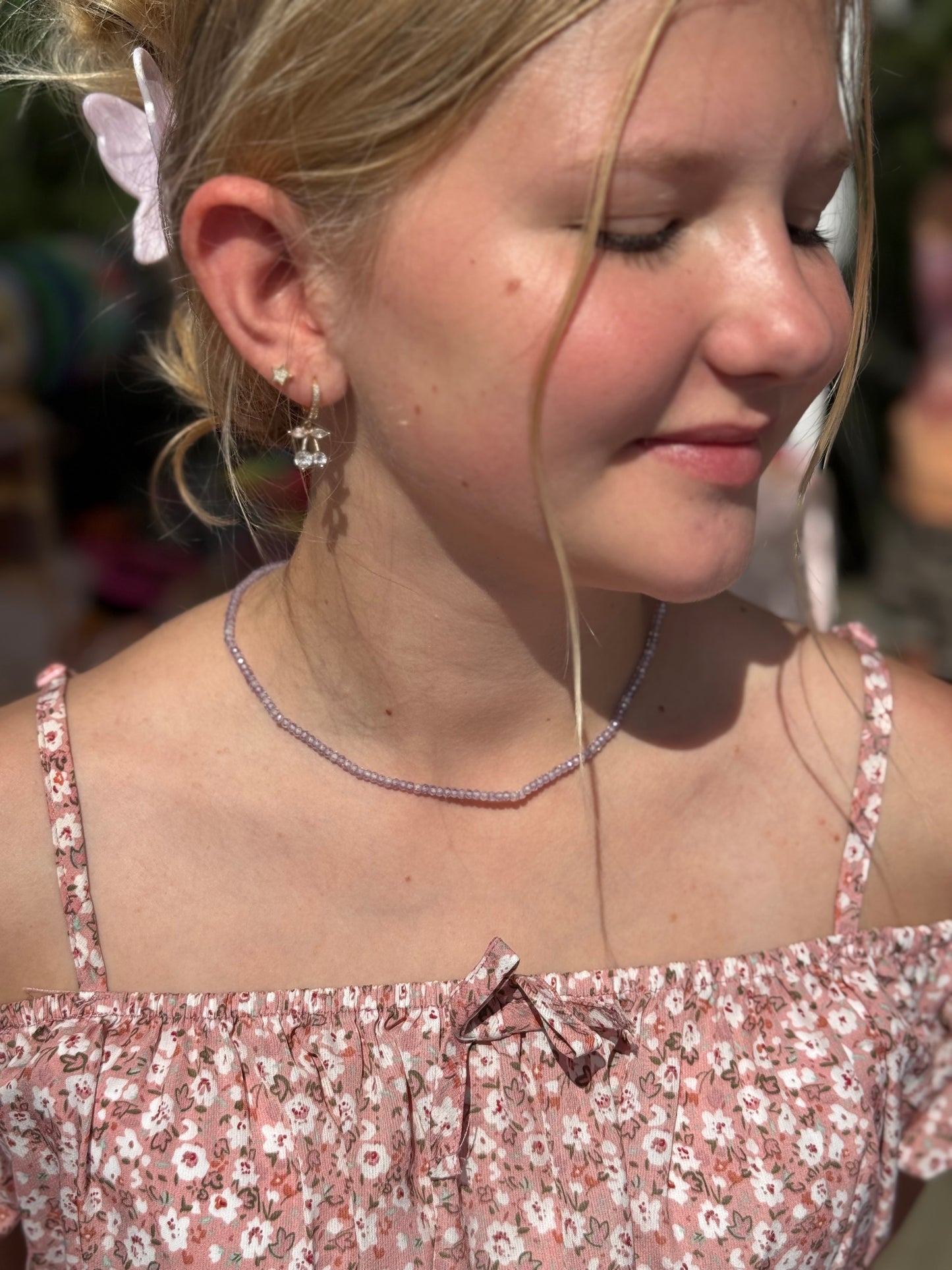 Alyvinis cirkonių minimalistinis vėrinys 