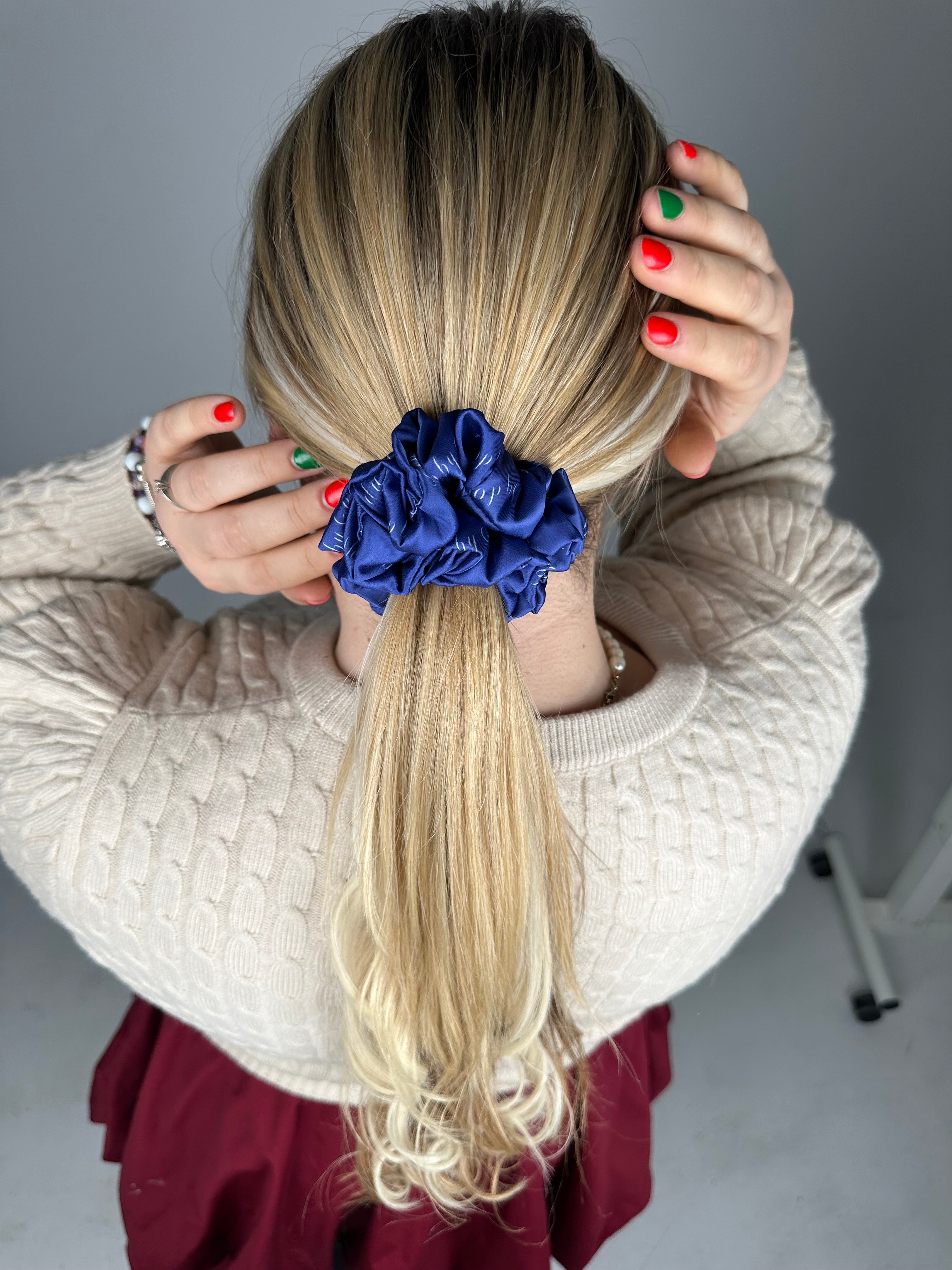 Tamsiai mėlyna gumelė Shop by Gerda | SBG dizainas