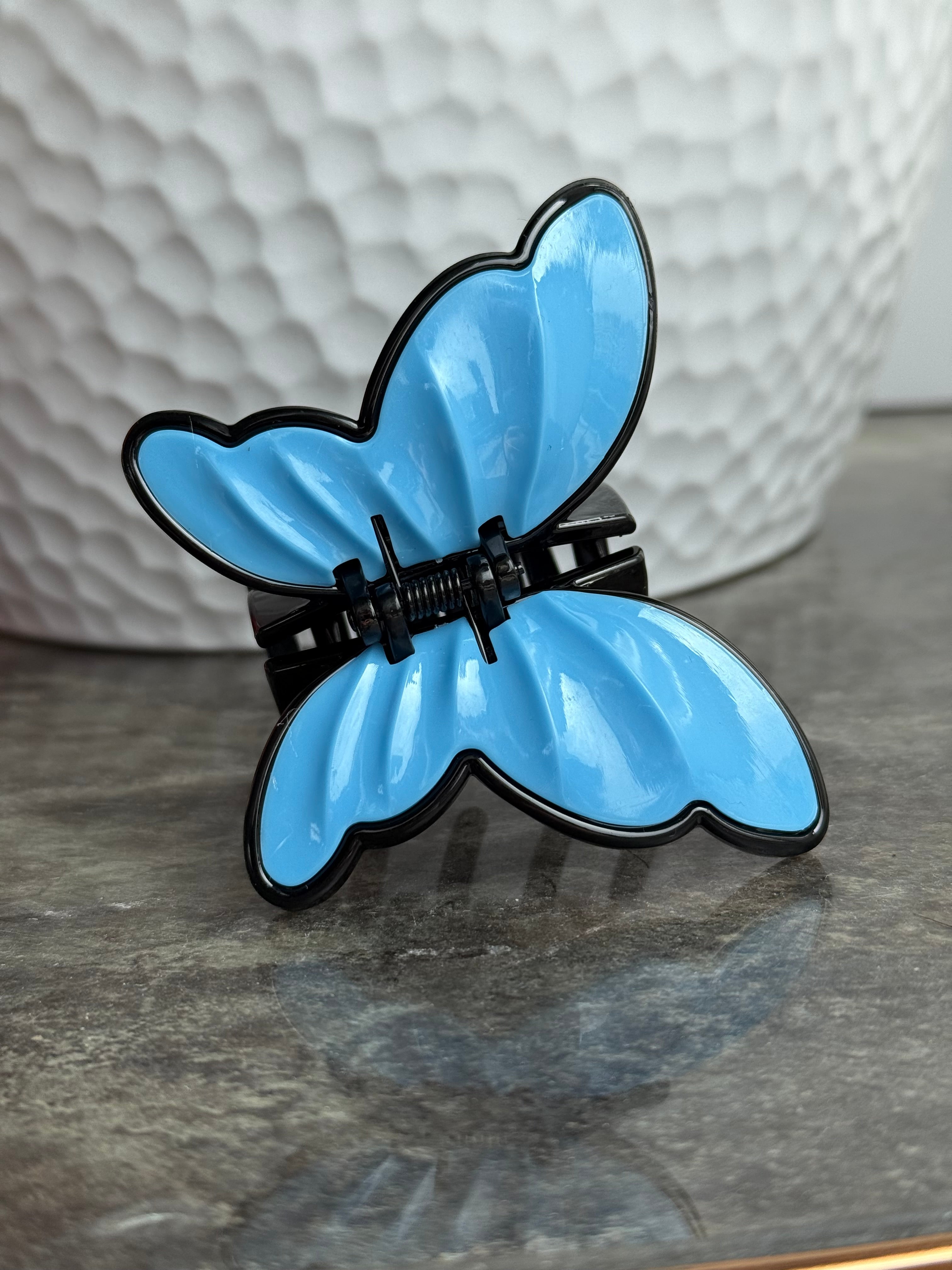 Mėlynas drugelis kapkap