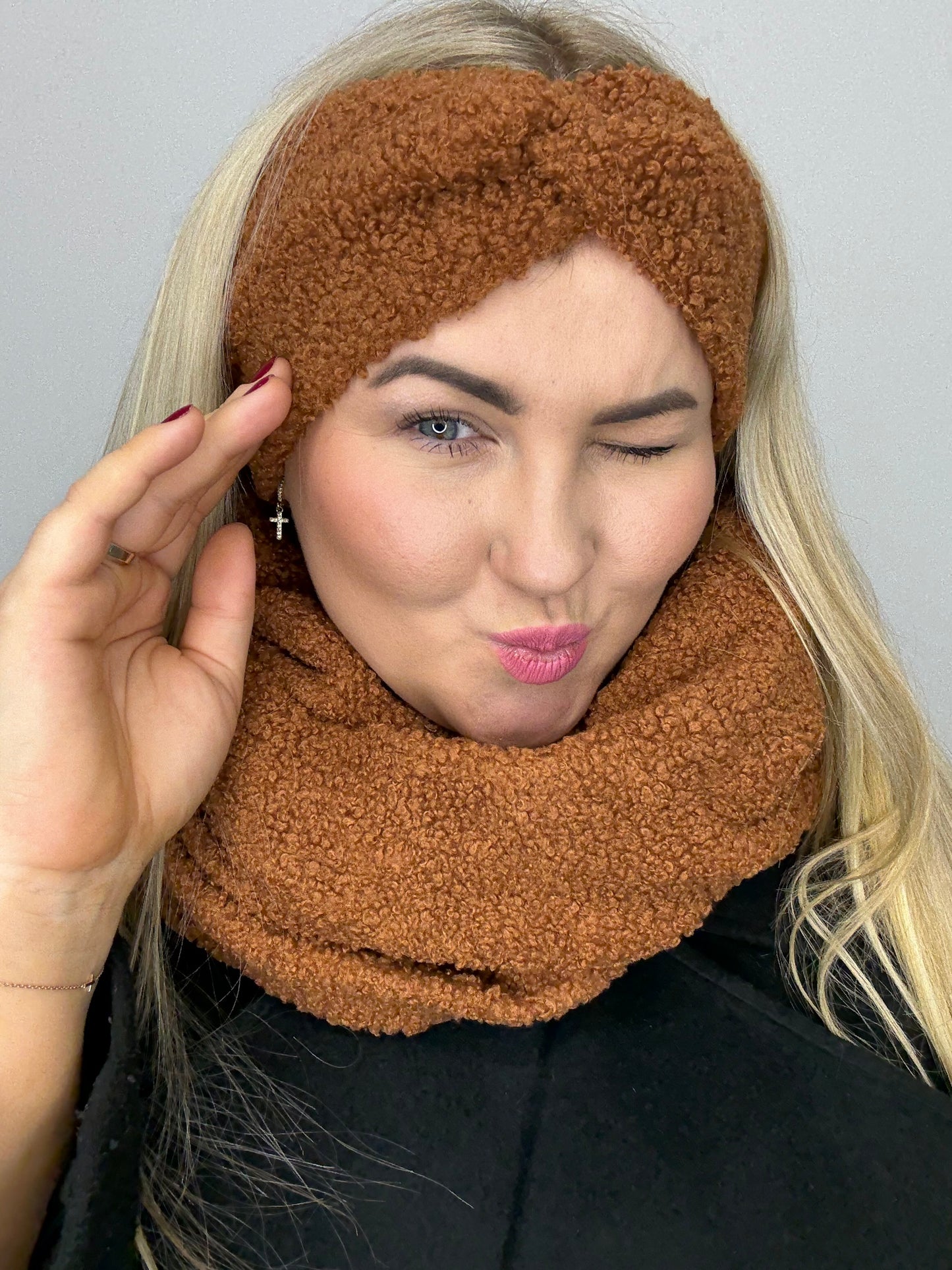 Šviesiai ruda Teddy 🧸 galvajuostė