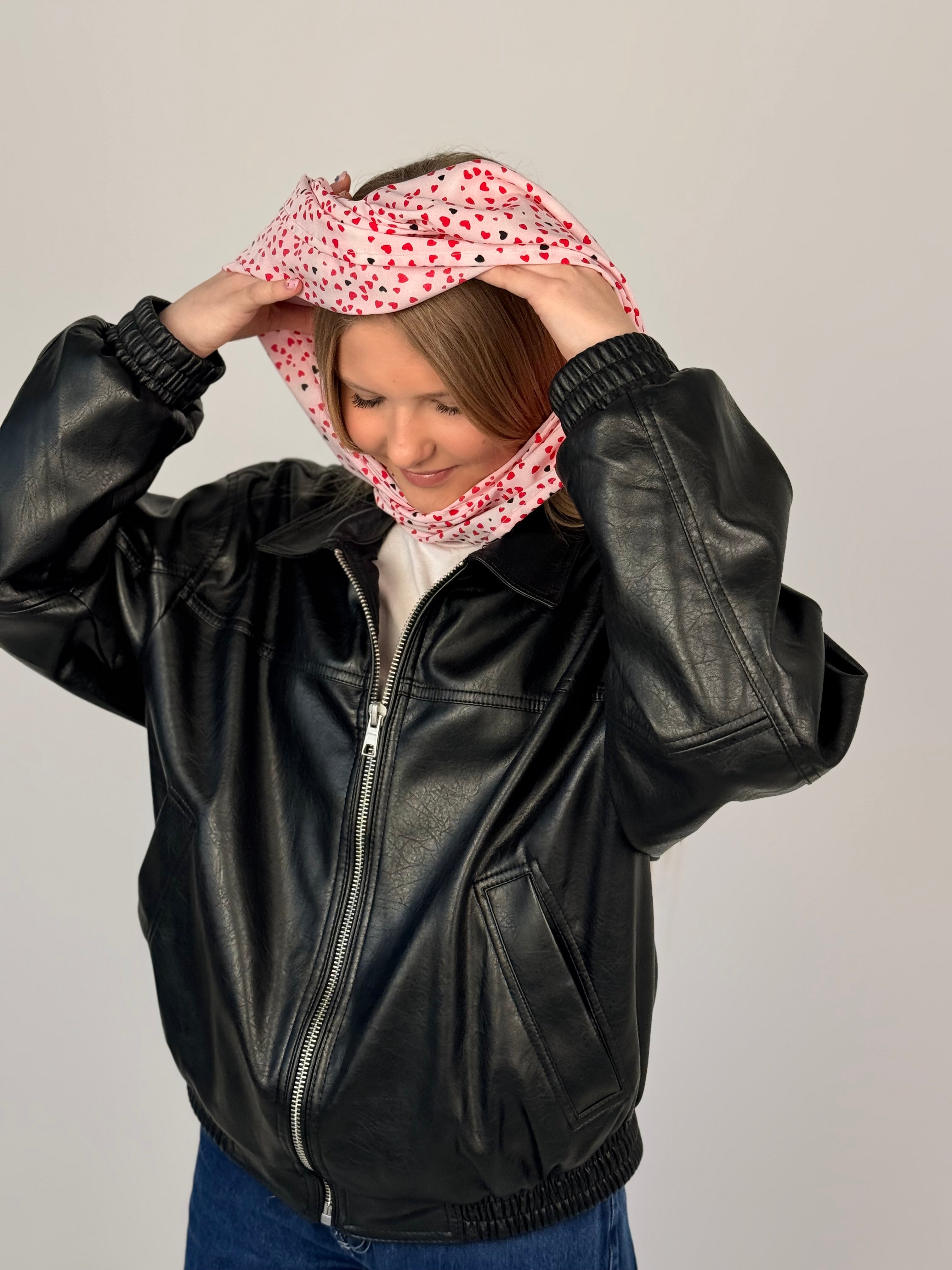 Šalikėlis Love is in the air ♥️