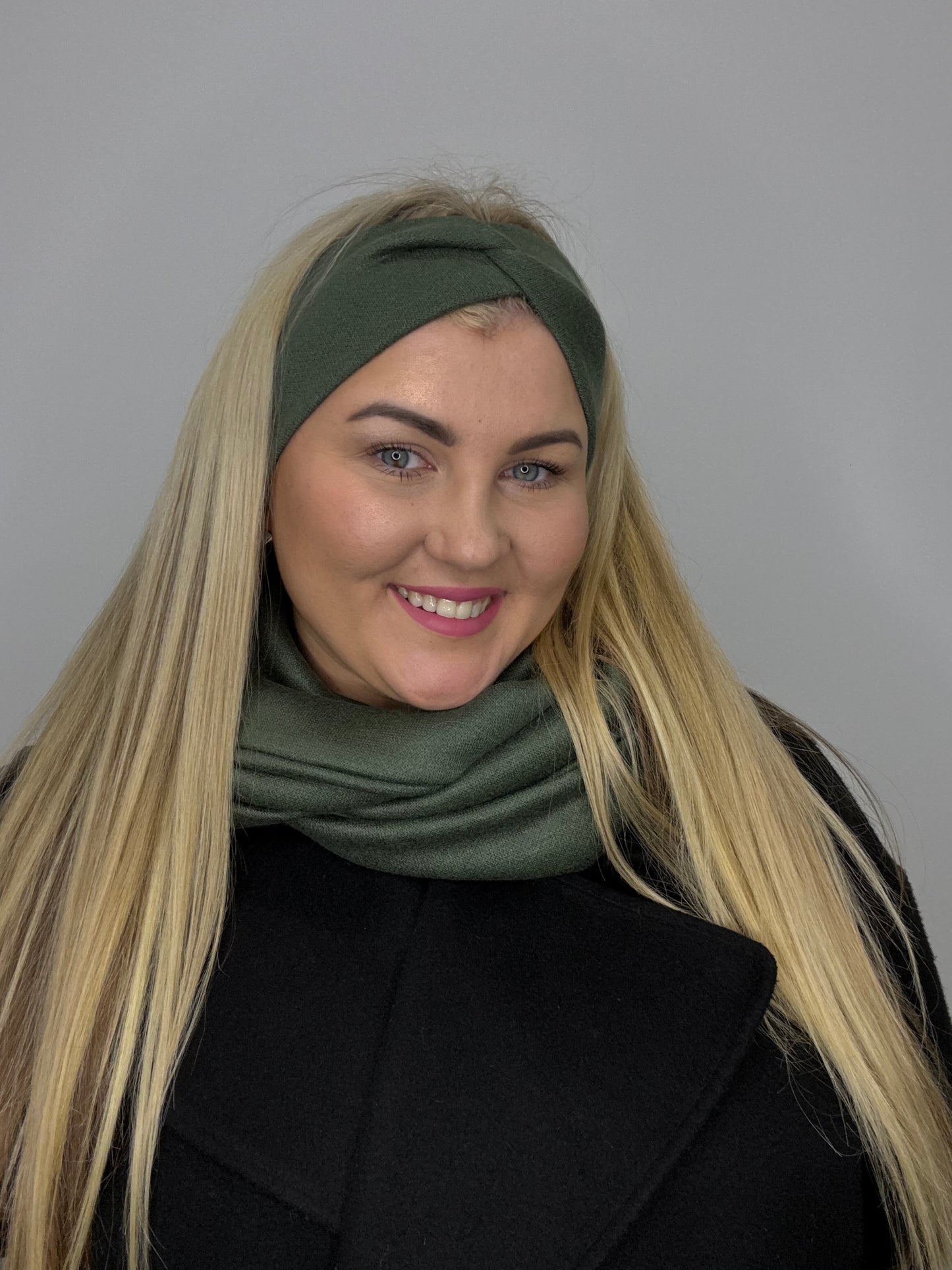 Merino vilnos chaki galvajuostė 💚