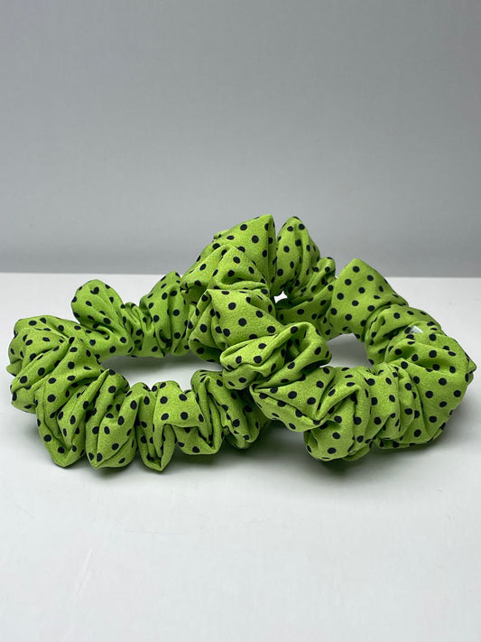 Mados namų Dior kolekcinio šilko gumelė