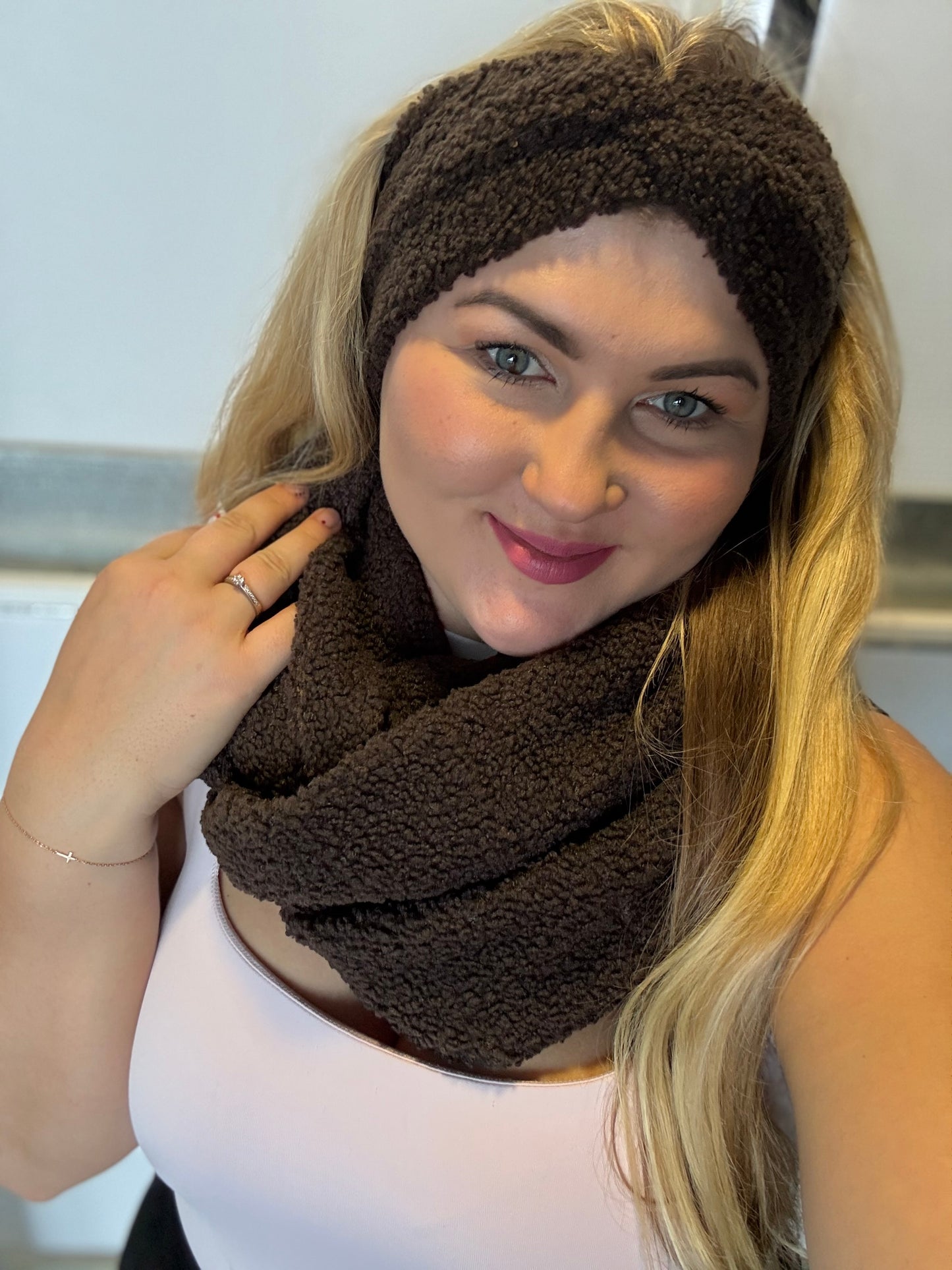 Šokoladinė Teddy 🧸 galvajuostė