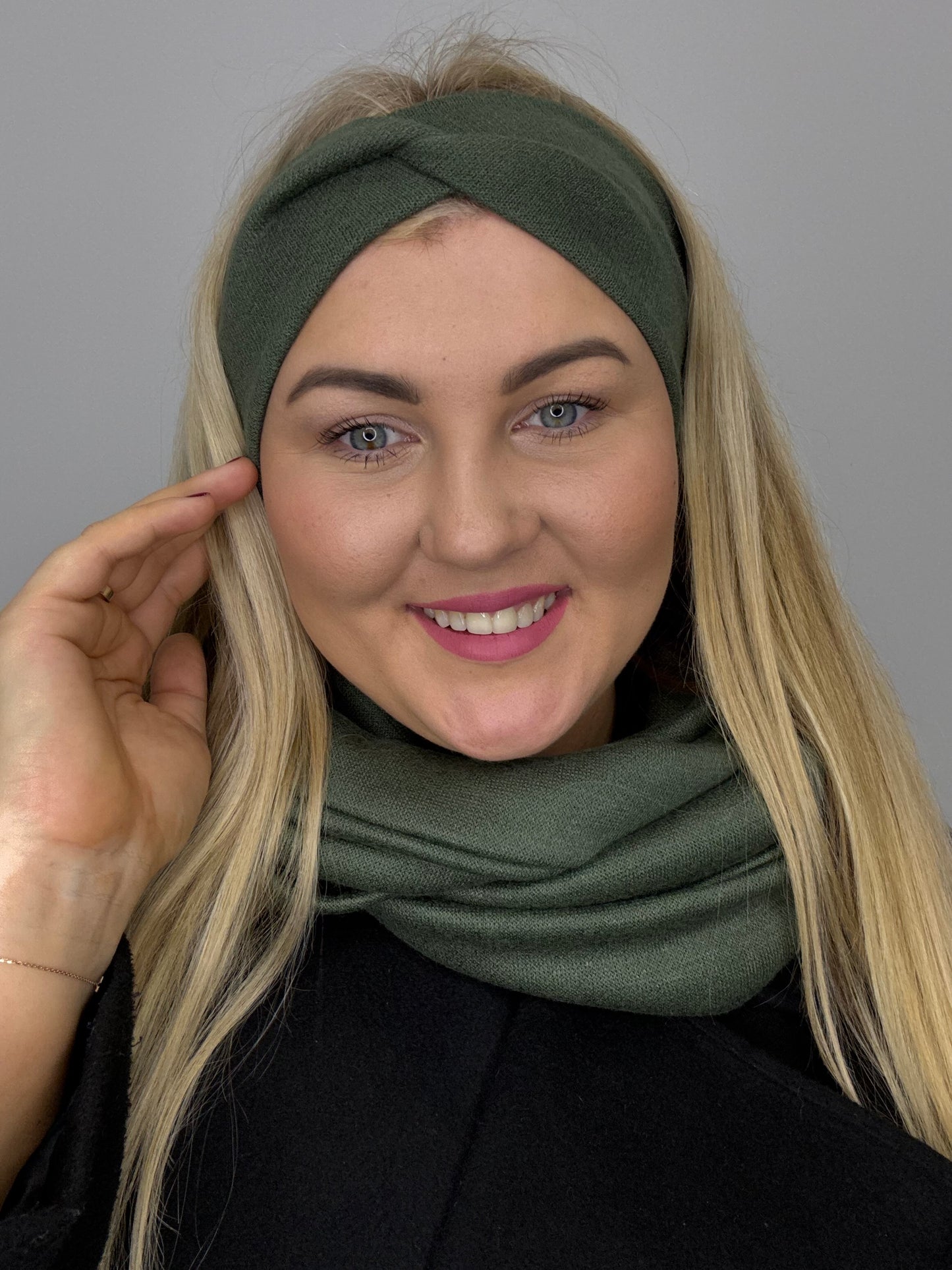 Merino vilnos chaki galvajuostė 💚