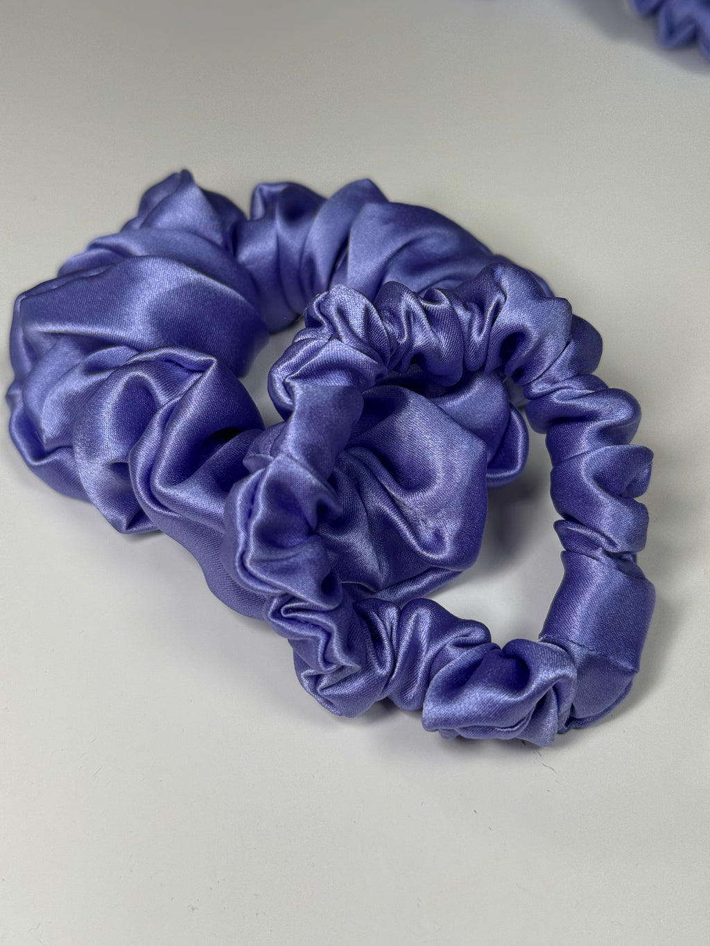 Alyvinė Mulberry 100% šilko gumelė