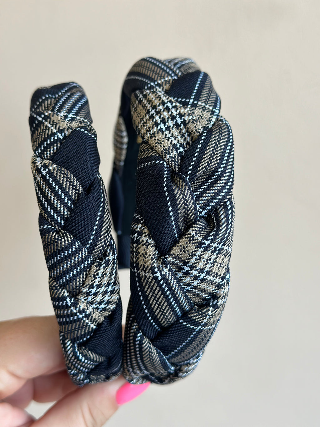 Juodas languotas lankelis 🖤