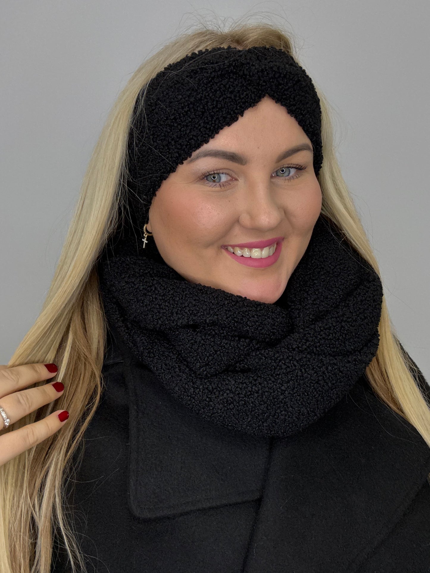 Juoda Teddy 🧸galvajuostė