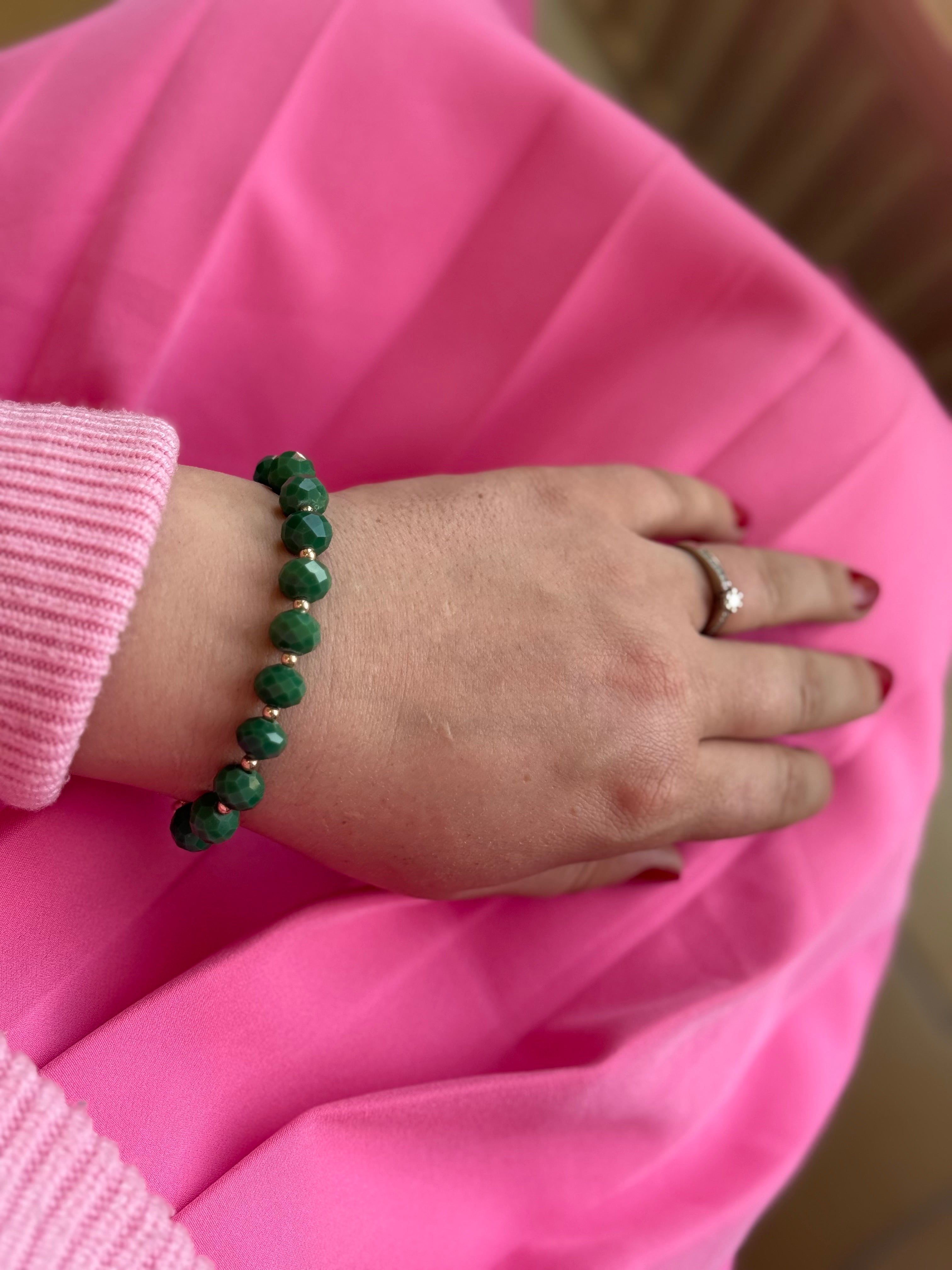 Žalia stiklo apyrankė