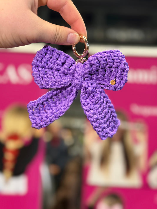 Alyvinis kaspinas - raktų pakabukas