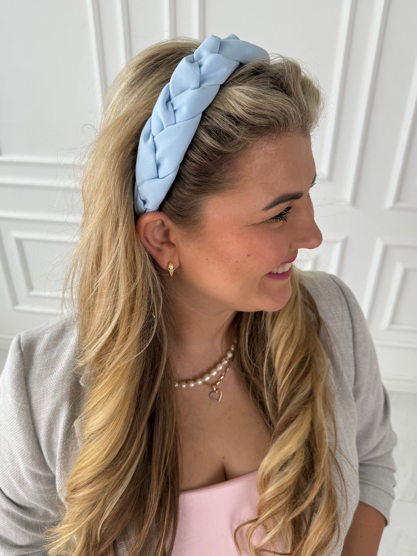 Žydras matinis pintas lankelis