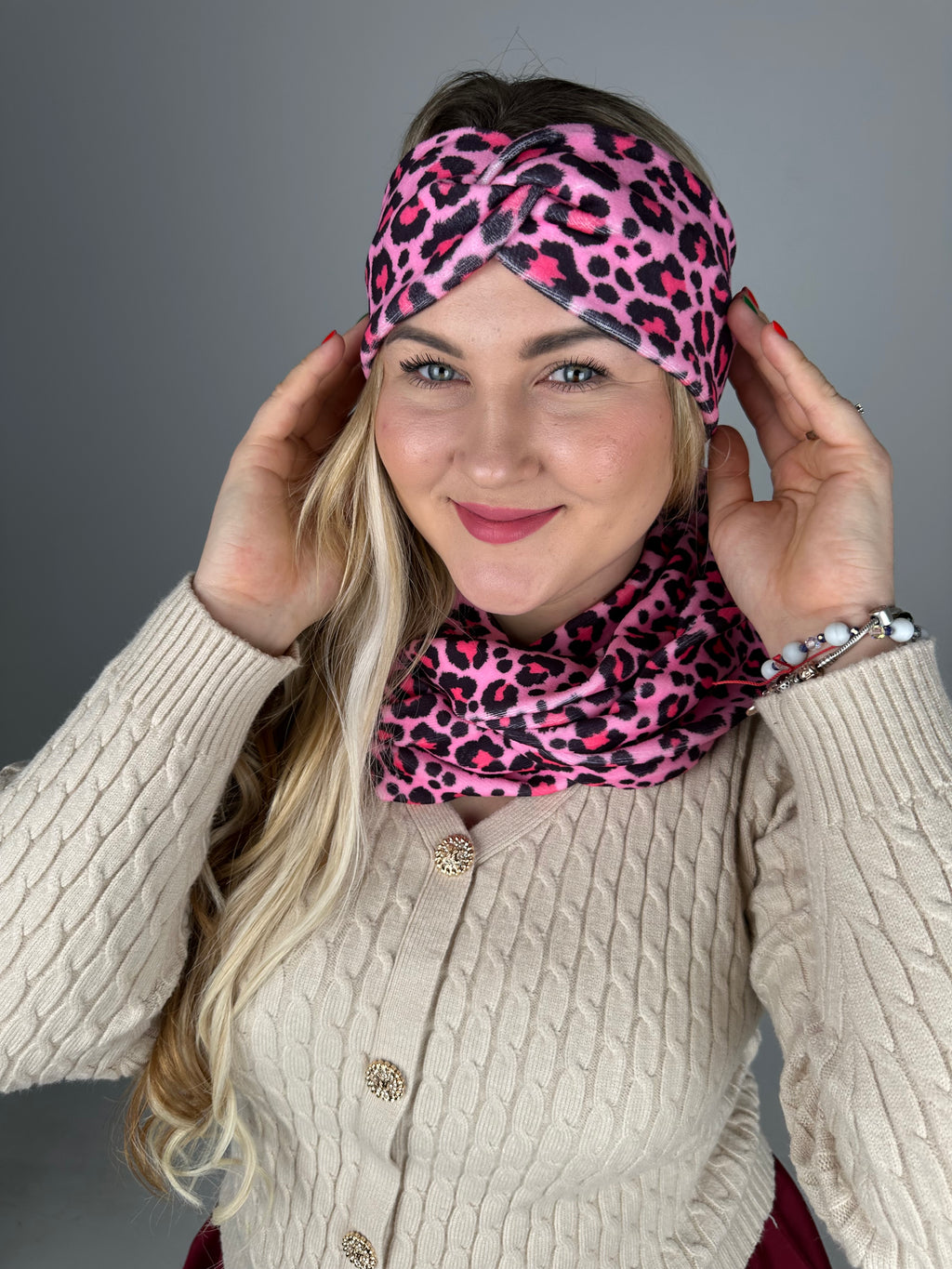 Rožinė leopardo veliūro galvajuostė