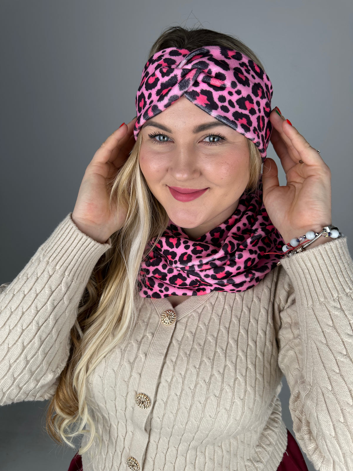 Rožinė leopardo veliūro galvajuostė