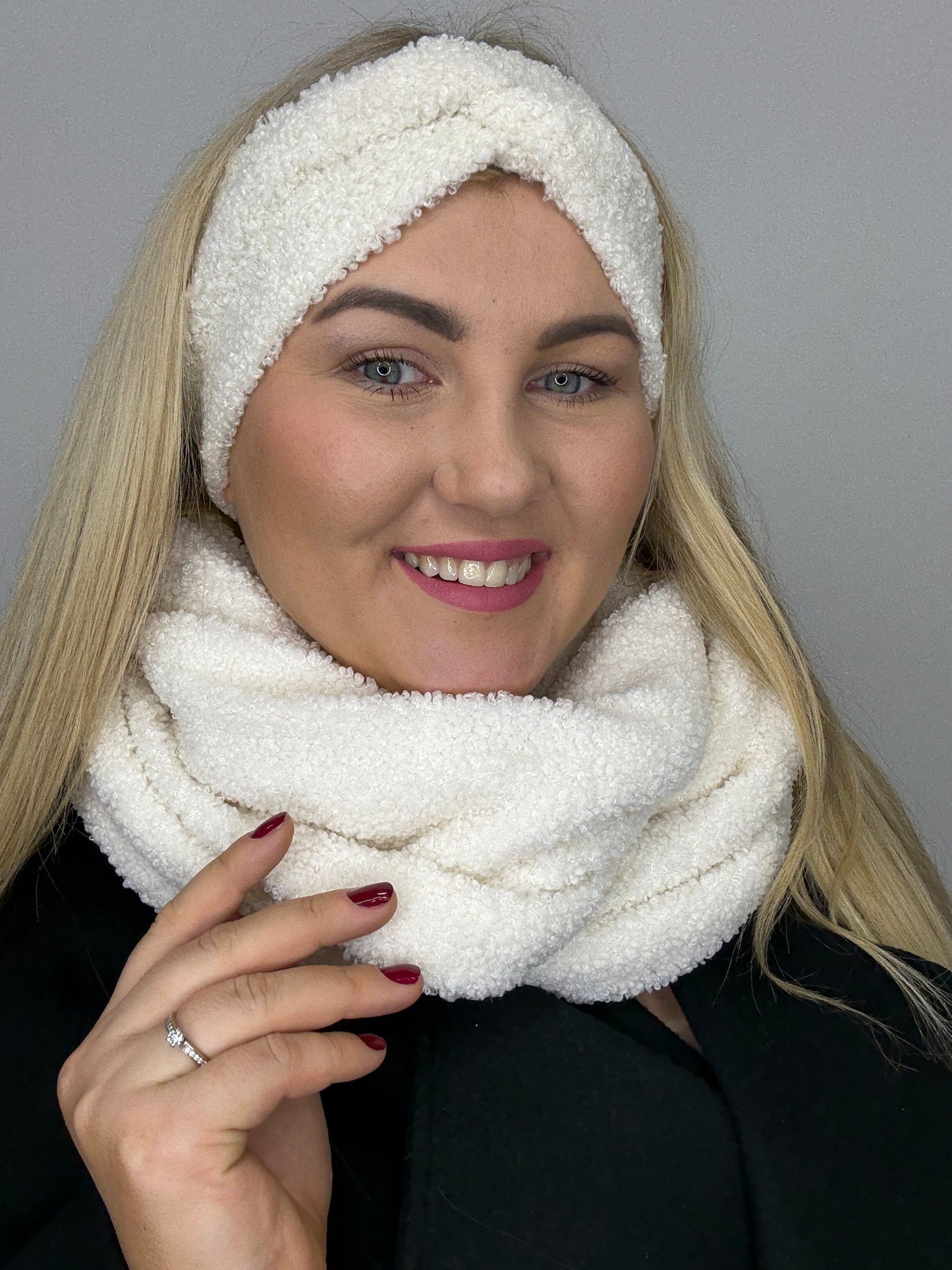 Balta Teddy 🧸 galvajuostė