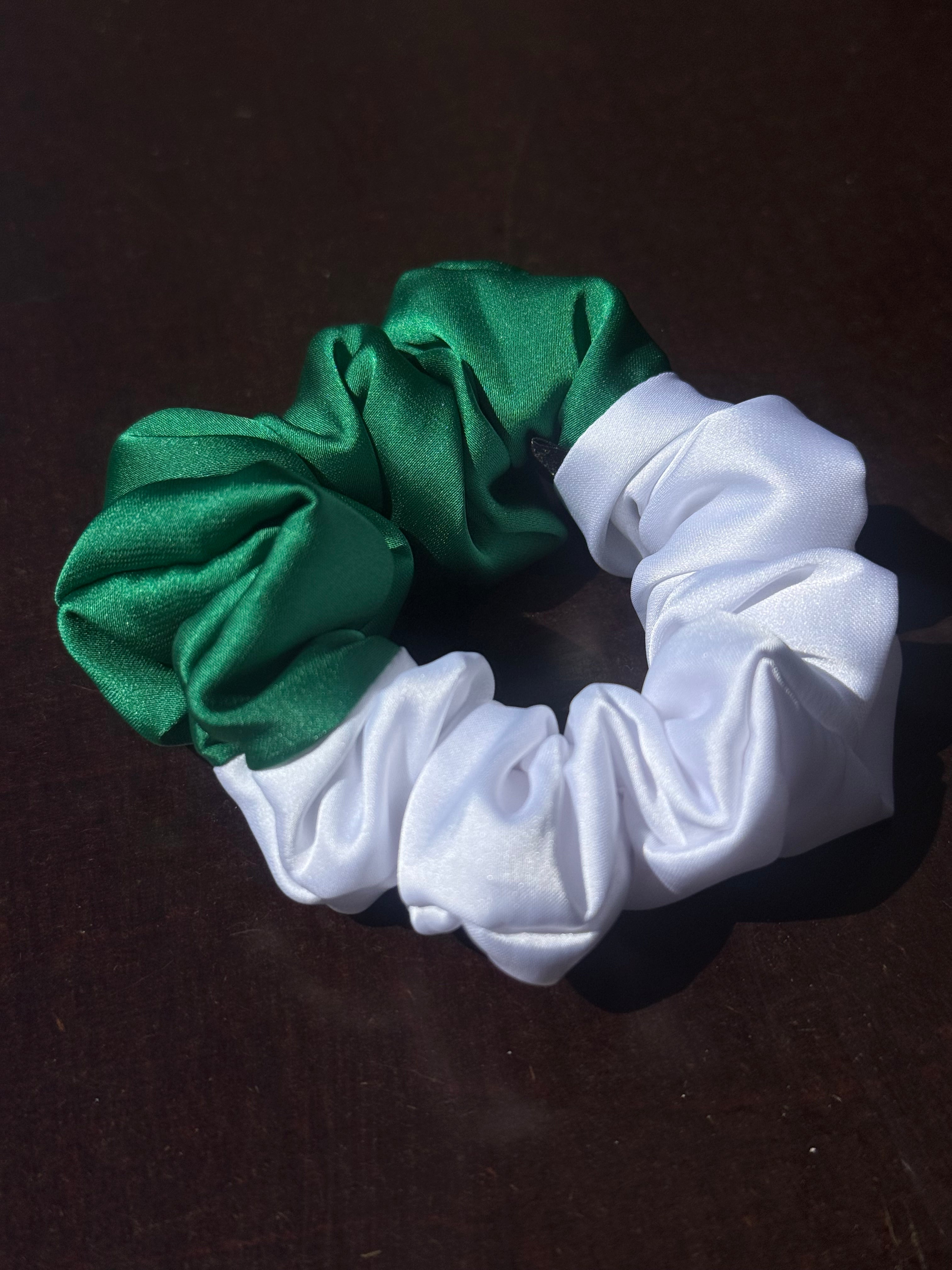 Žalia balta gumelė | Žalgirio fanės 💚🤍
