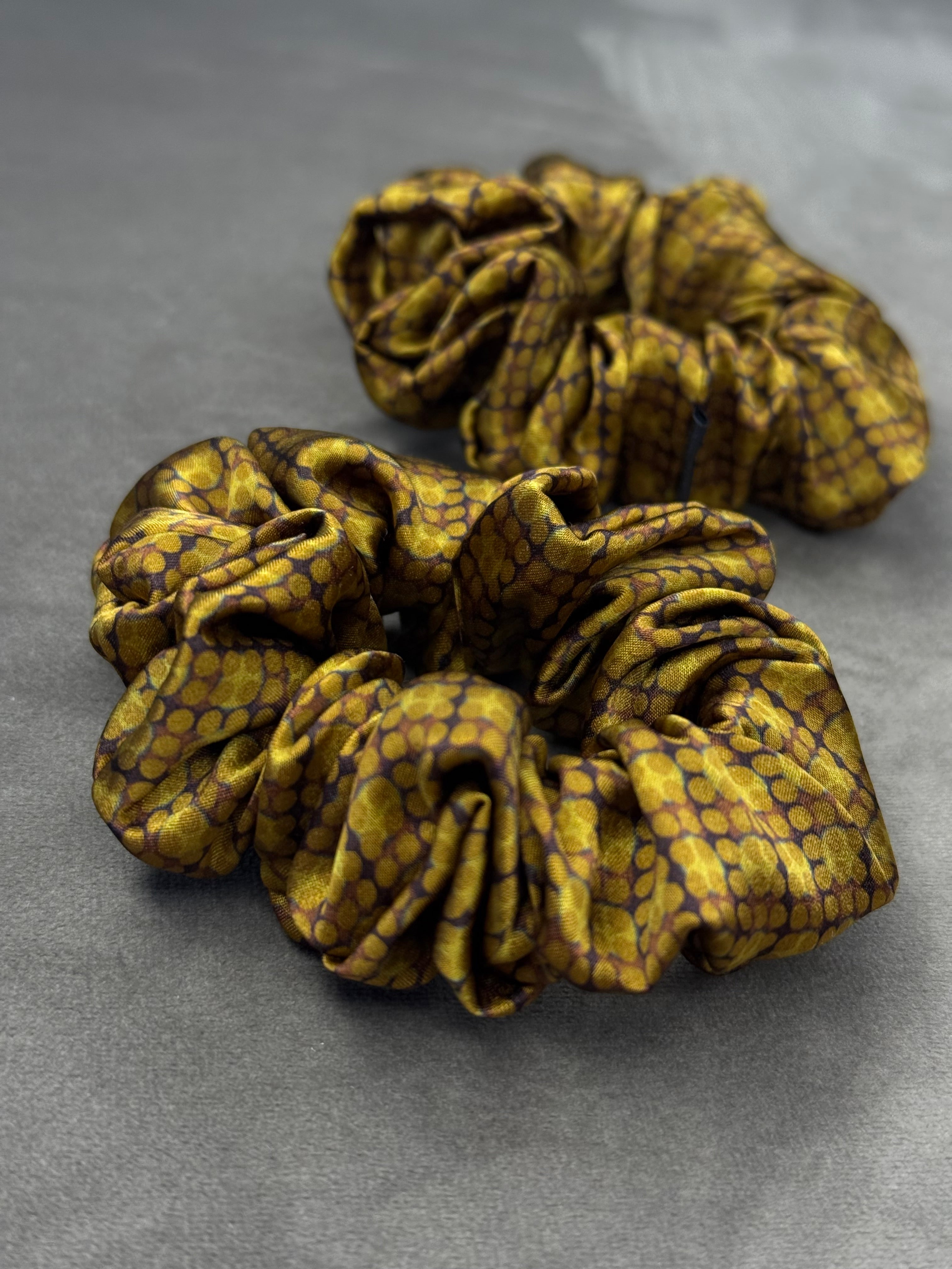 Fendi kolekcinio 100% natūralaus šilko gumelė | Toffifee BUBBLE