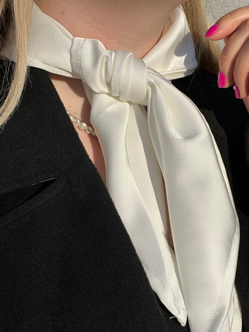 Balta skarelė