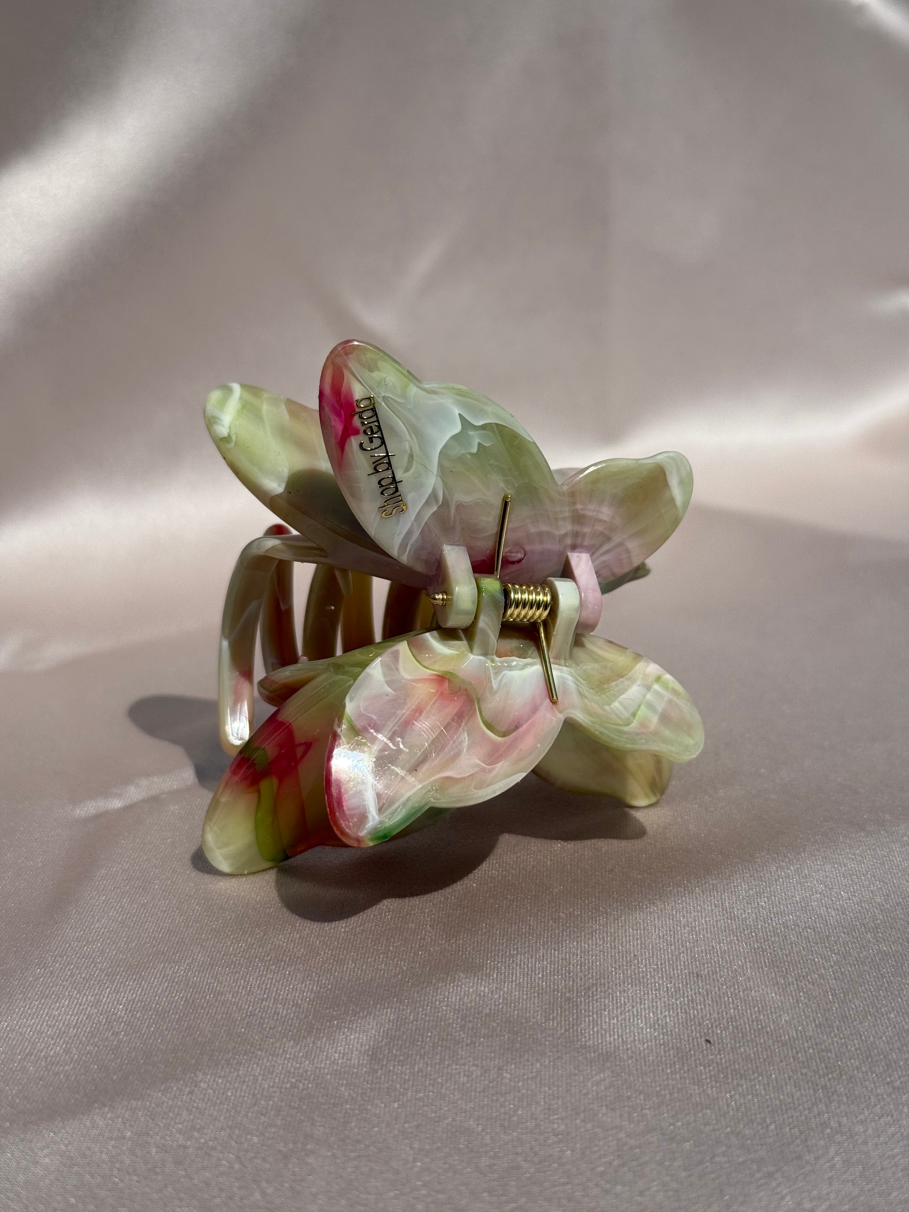 Rožinis drugelis kapkap