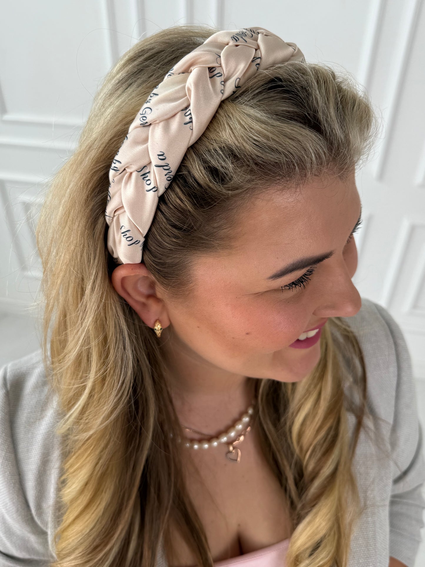 Kreminis Shop by Gerda audinio pintas lankelis