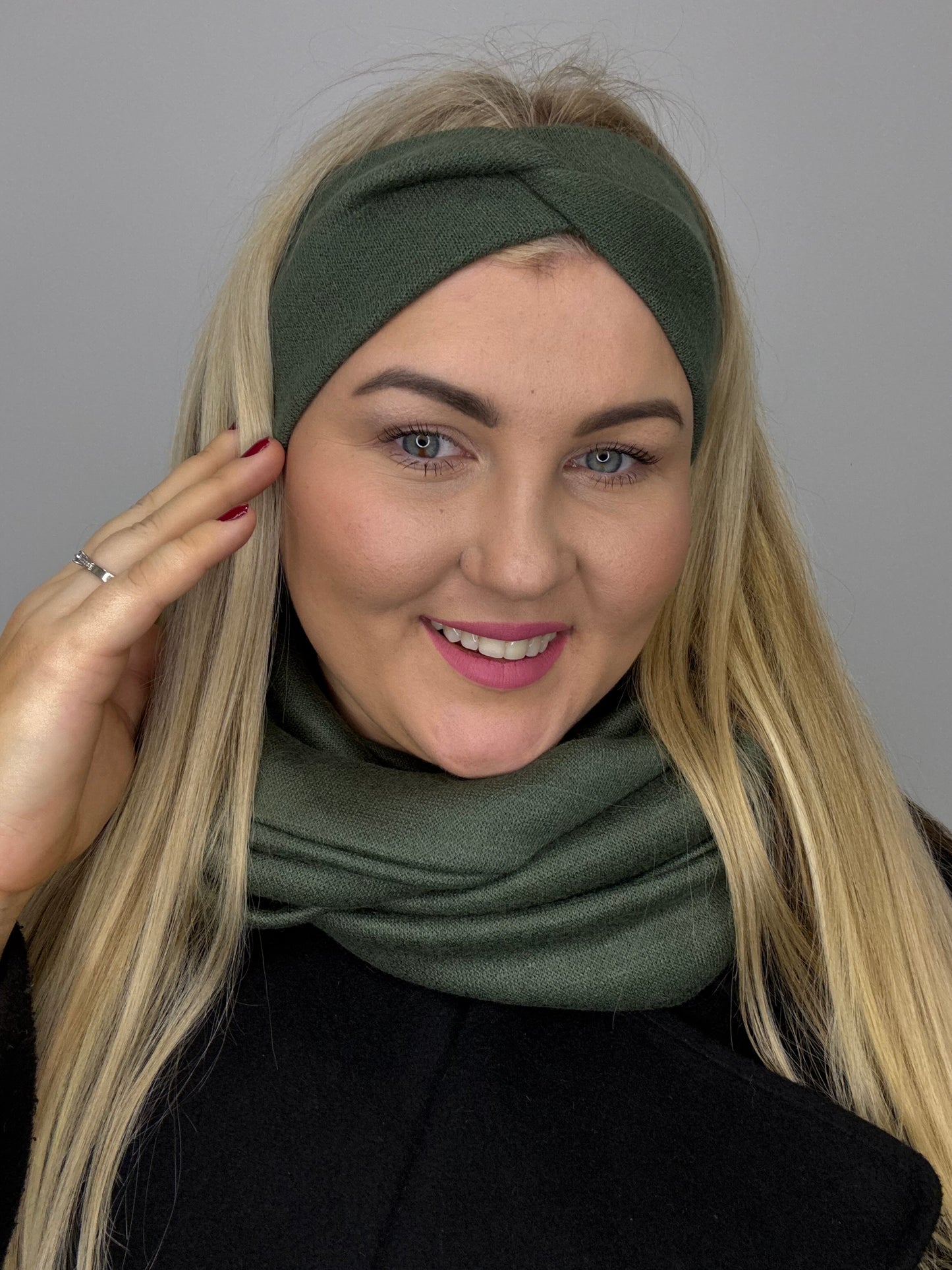Merino vilnos chaki galvajuostė 💚
