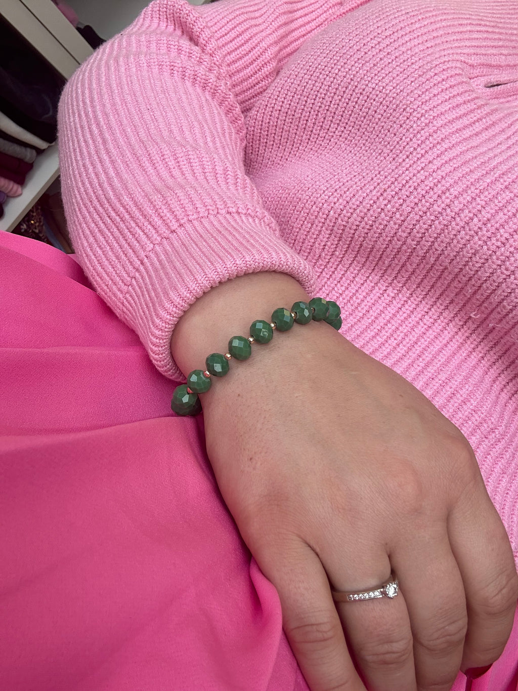 Žalia stiklo apyrankė