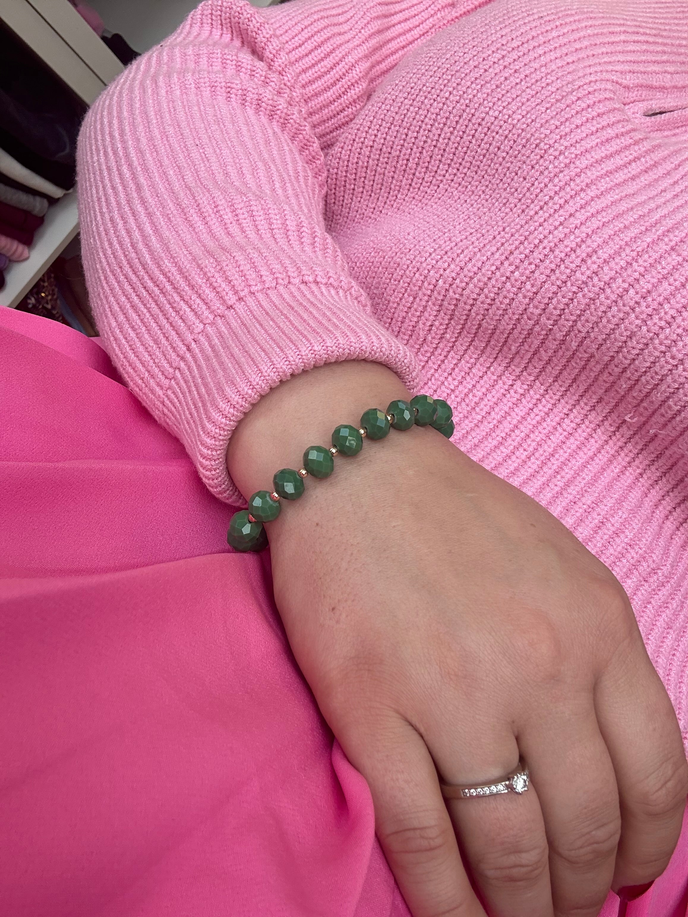 Žalia stiklo apyrankė