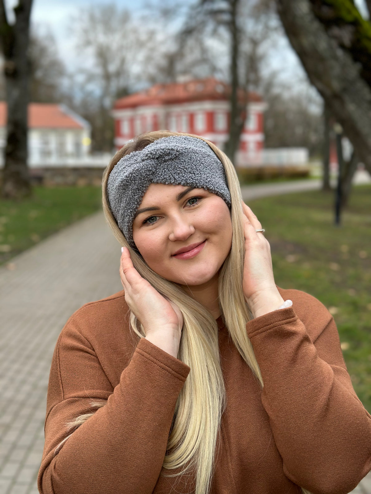Pilka Teddy 🧸 galvajuostė