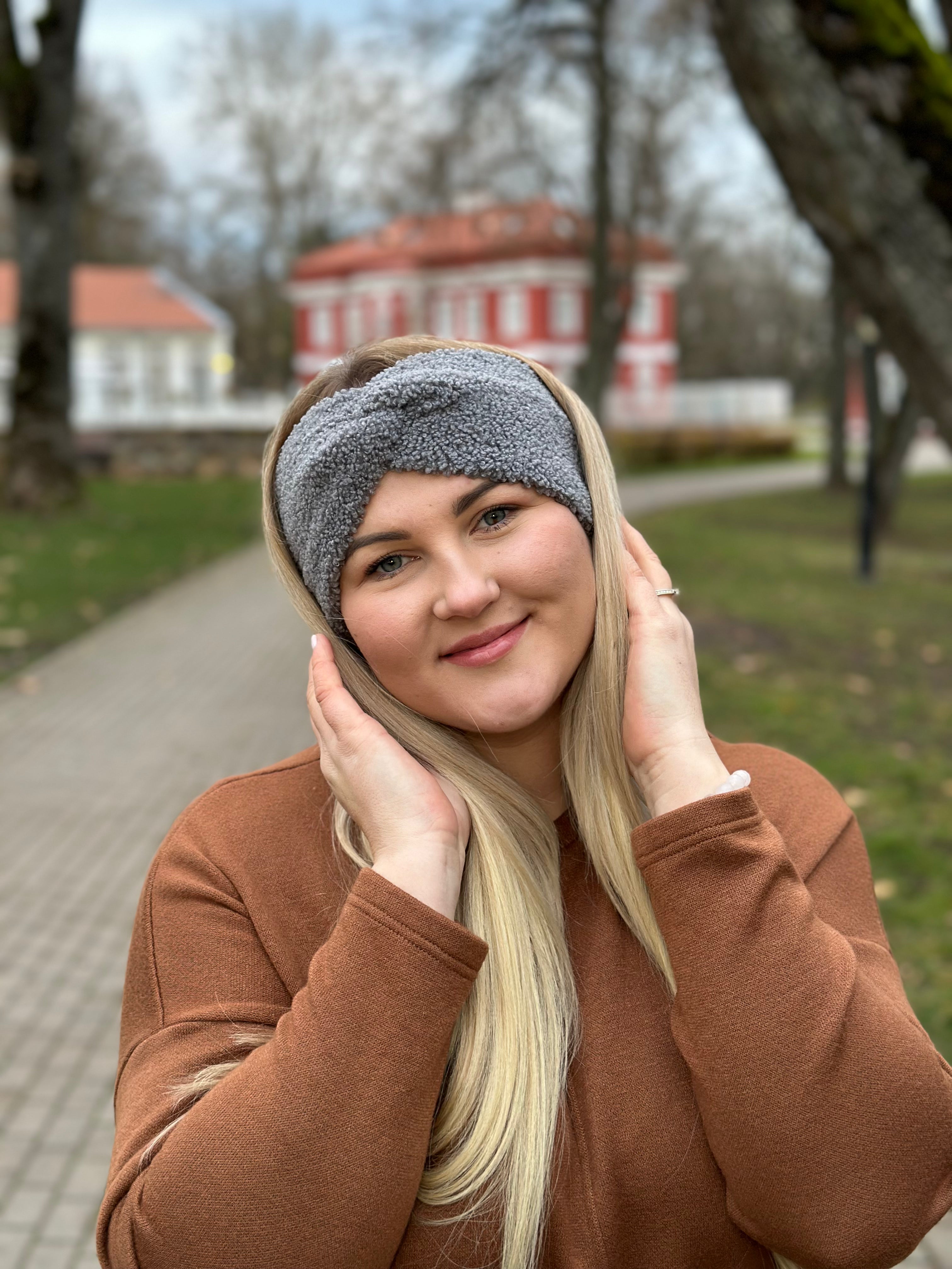 Pilka Teddy 🧸 galvajuostė