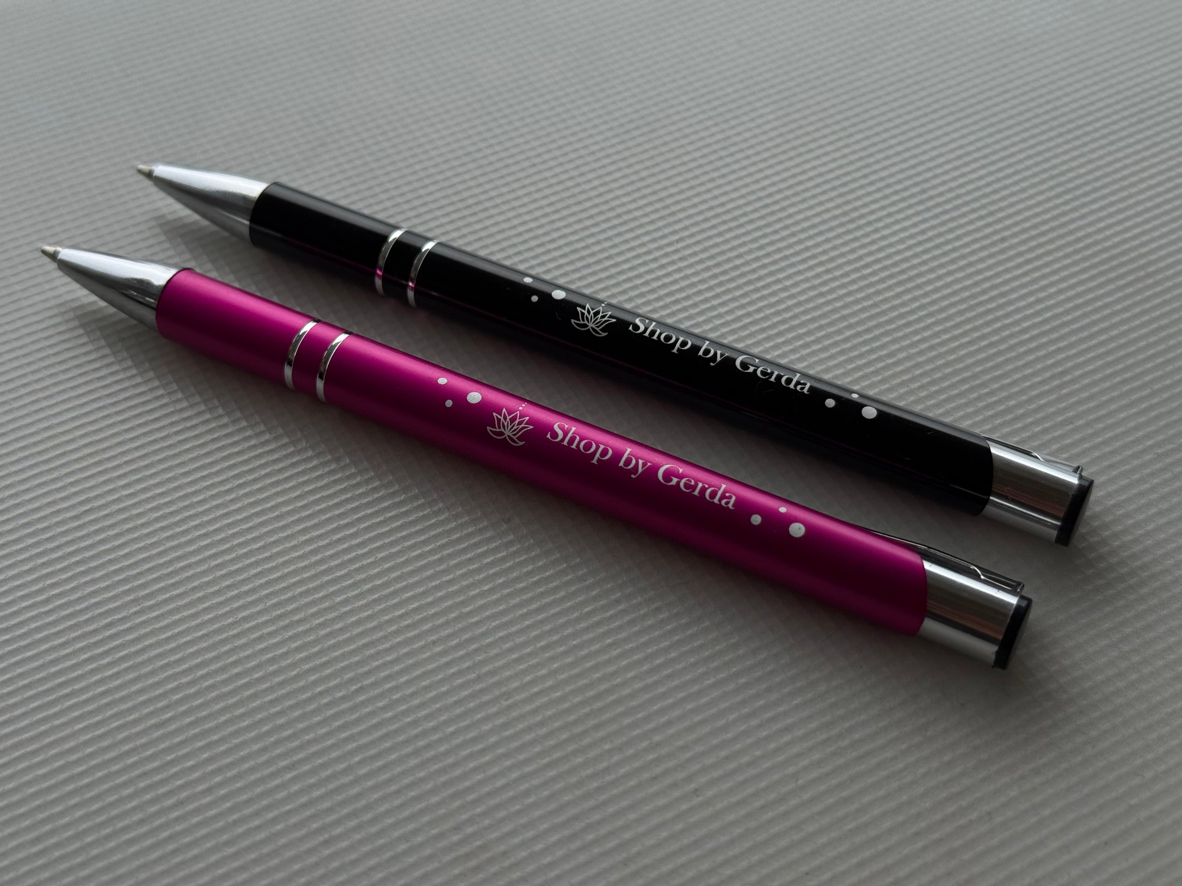 Shop by Gerda rašiklis 🩷🖤