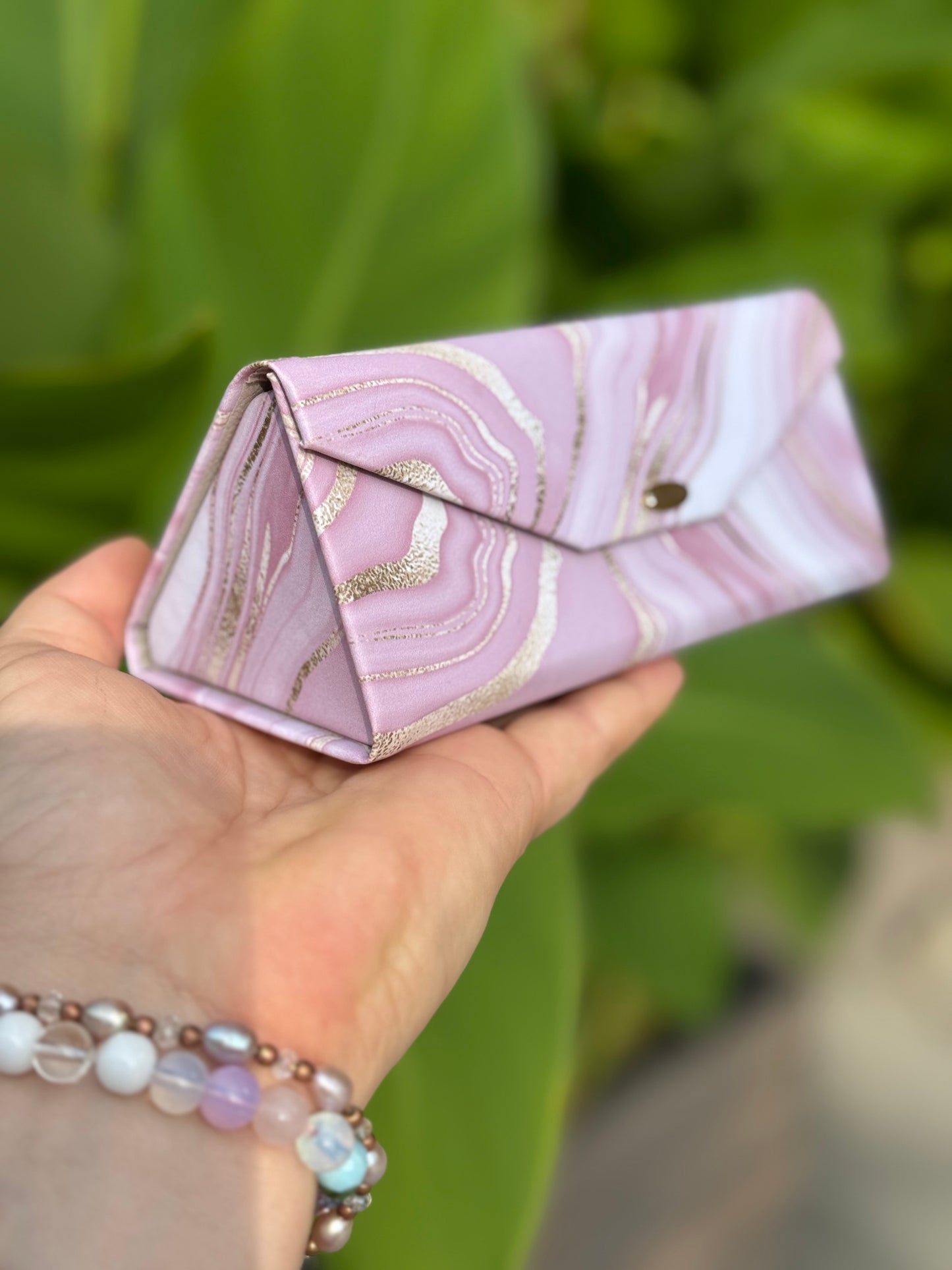 Akinių dėklas transformeris ‘Pink marble’