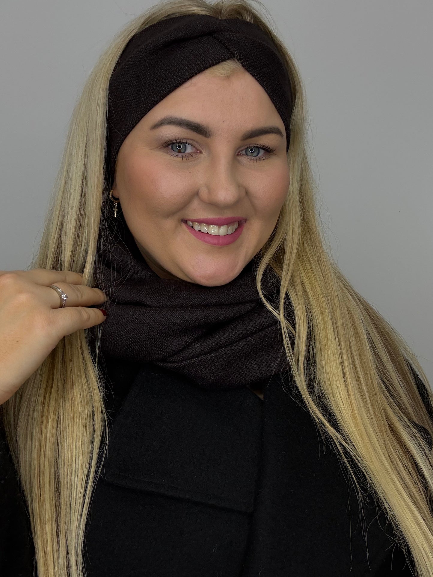 Merino vilnos šokoladinė galvajuostė 🤎