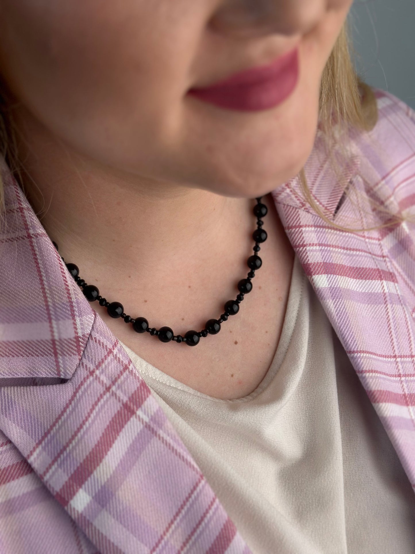 Classic black vėrinys