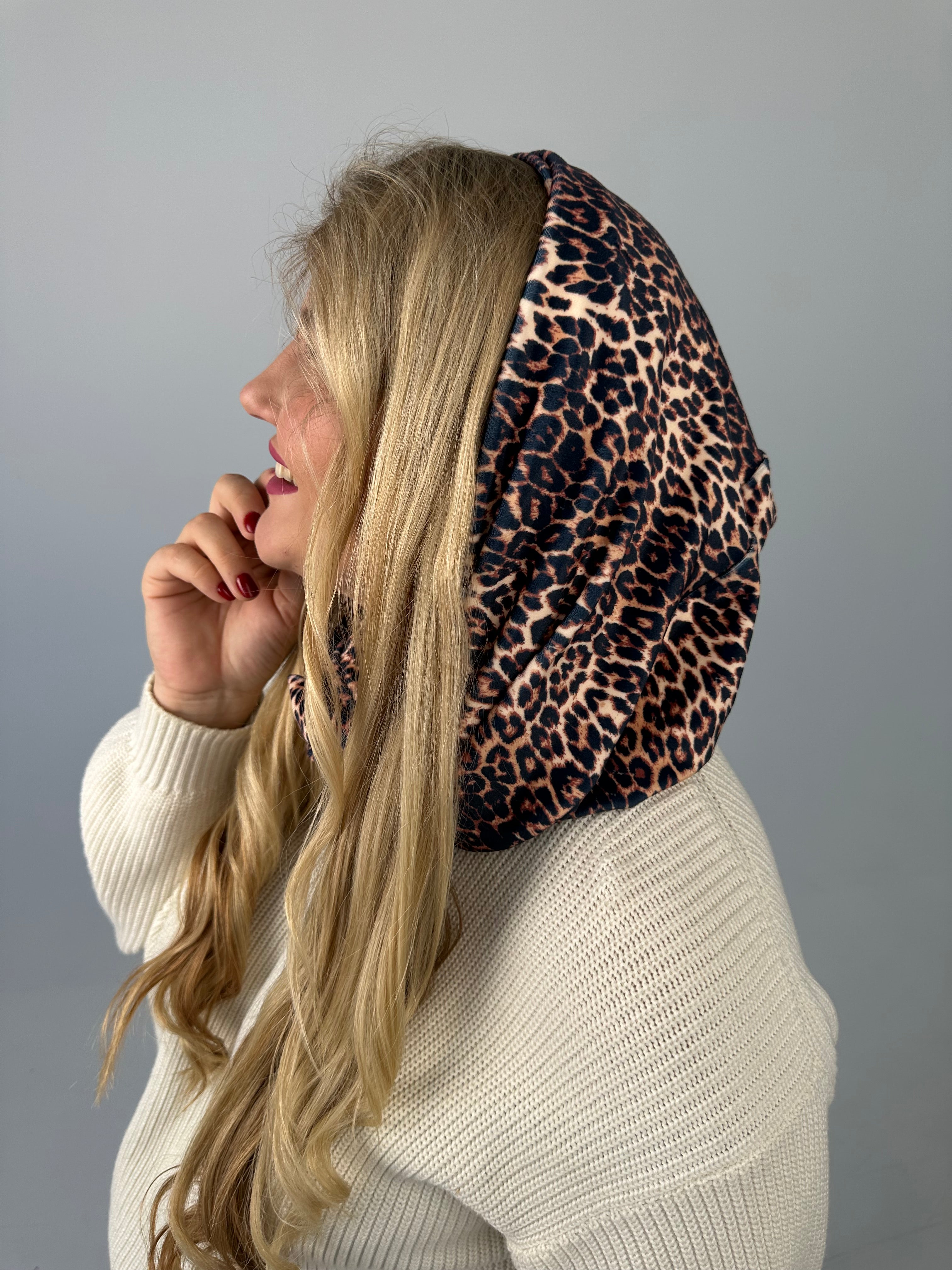Leopardo veliūro šalikas 🐆