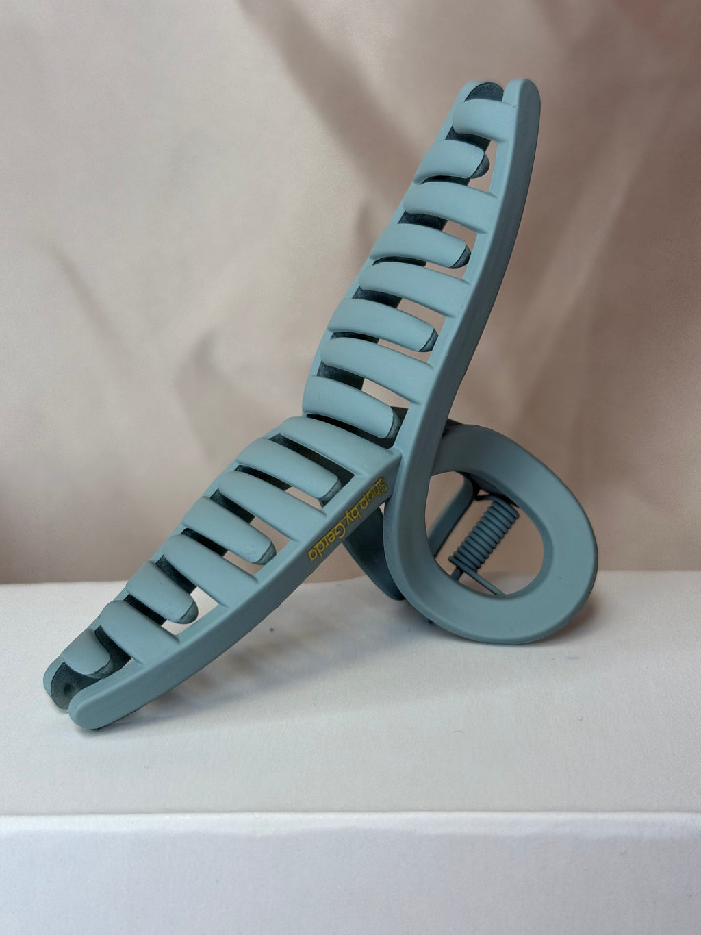 Pilkai mėlyna kilpa 10cm