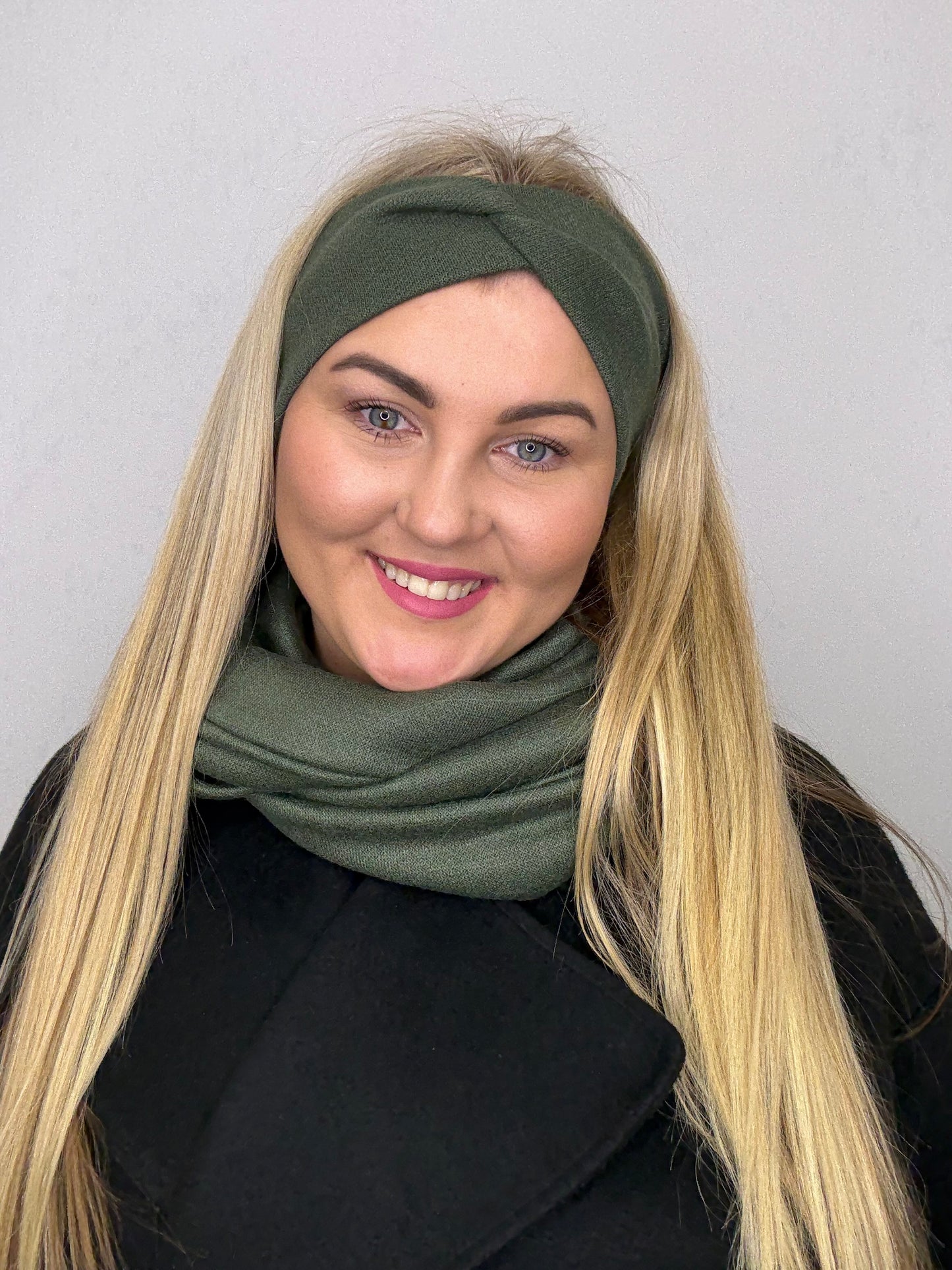 Merino vilnos chaki galvajuostė 💚