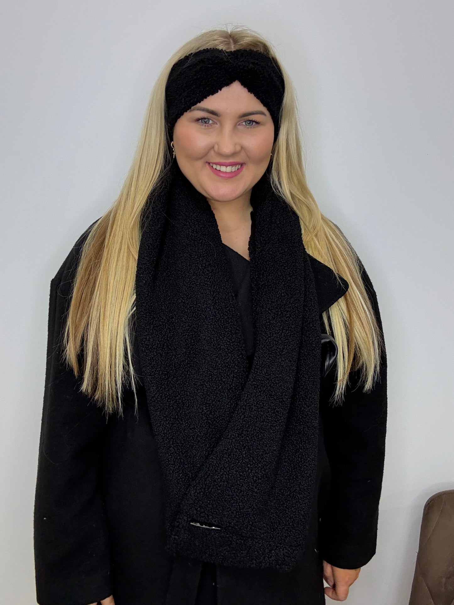 Juoda Teddy 🧸galvajuostė