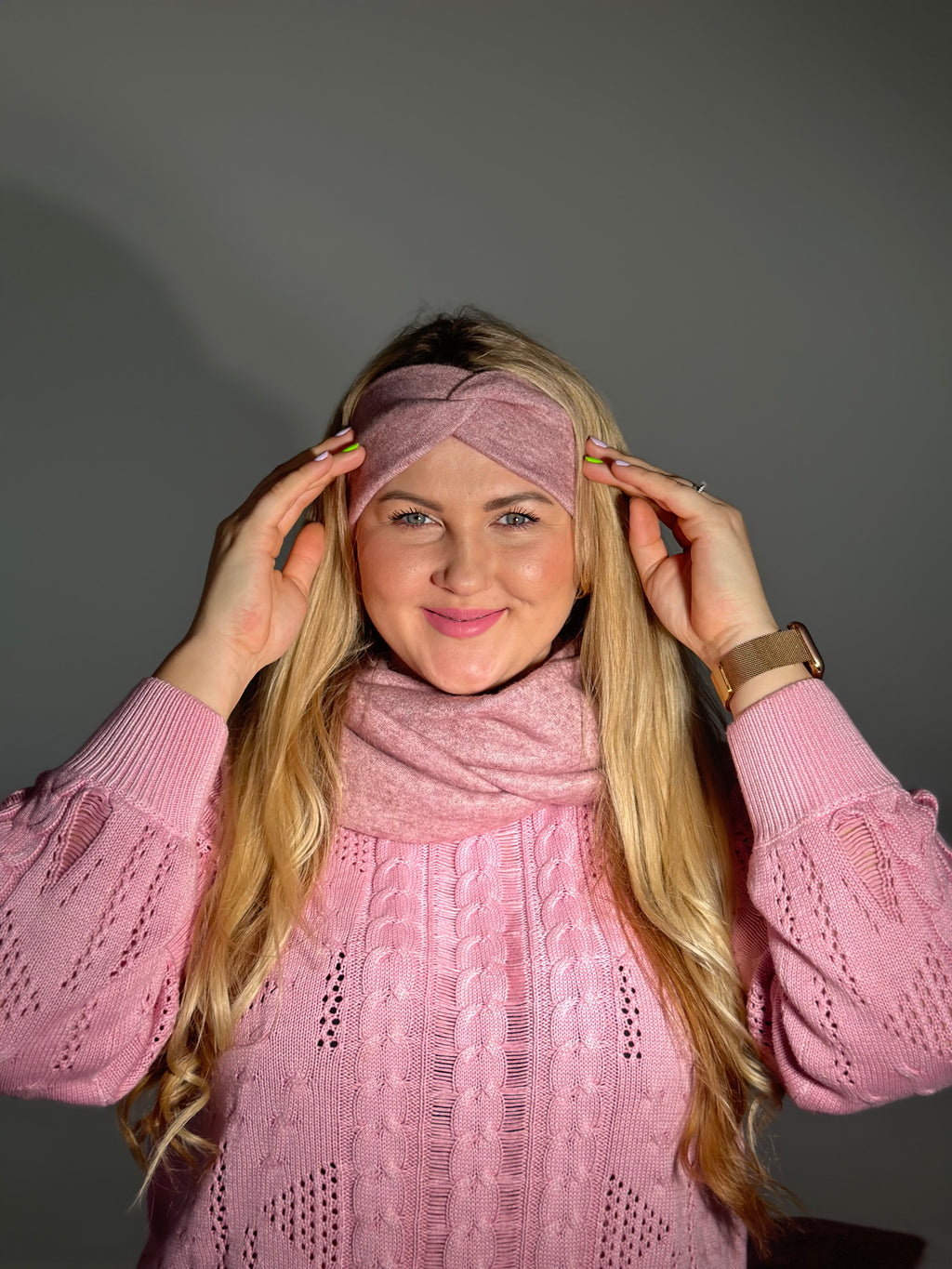 Merino vilnos rožinė galvajuostė
