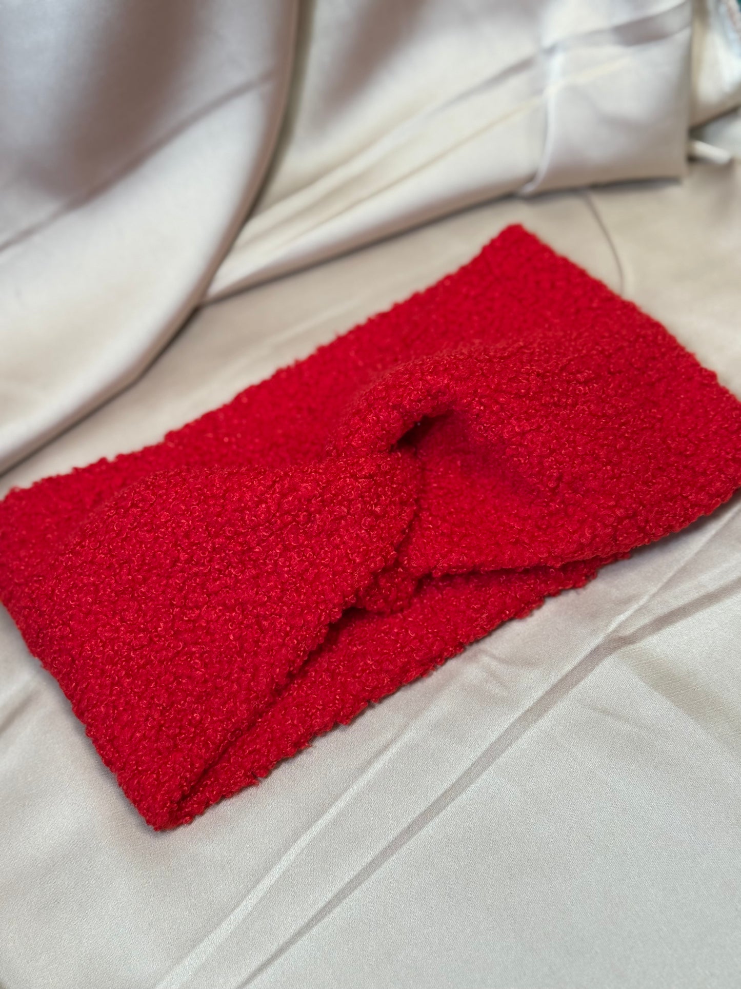 Raudona Teddy 🧸 galvajuostė