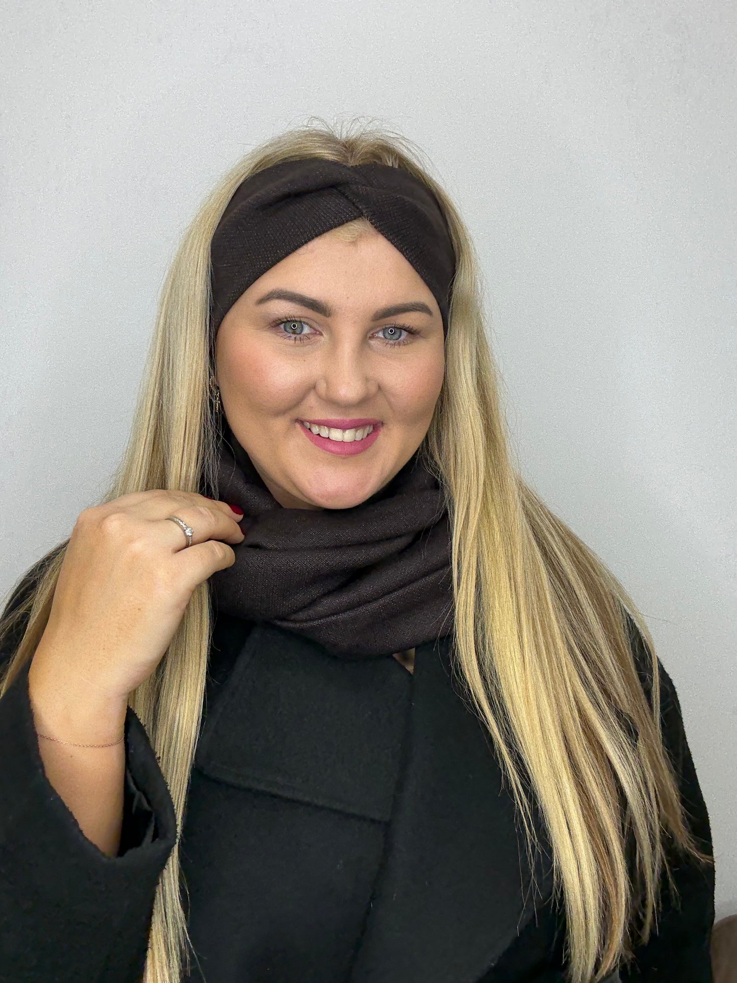 Merino vilnos šokoladinė galvajuostė 🤎