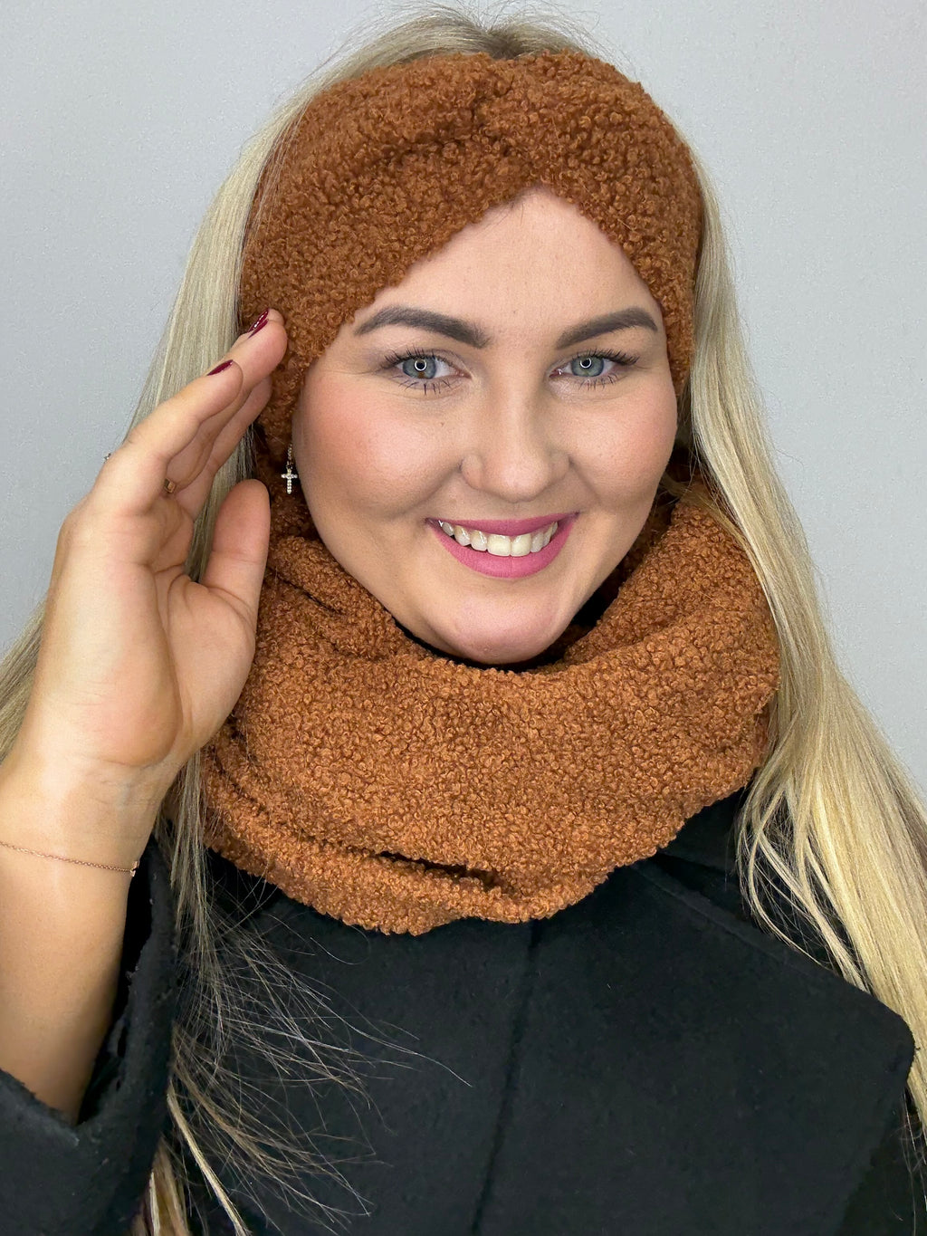 Šviesiai rudas Teddy 🧸 šalikas