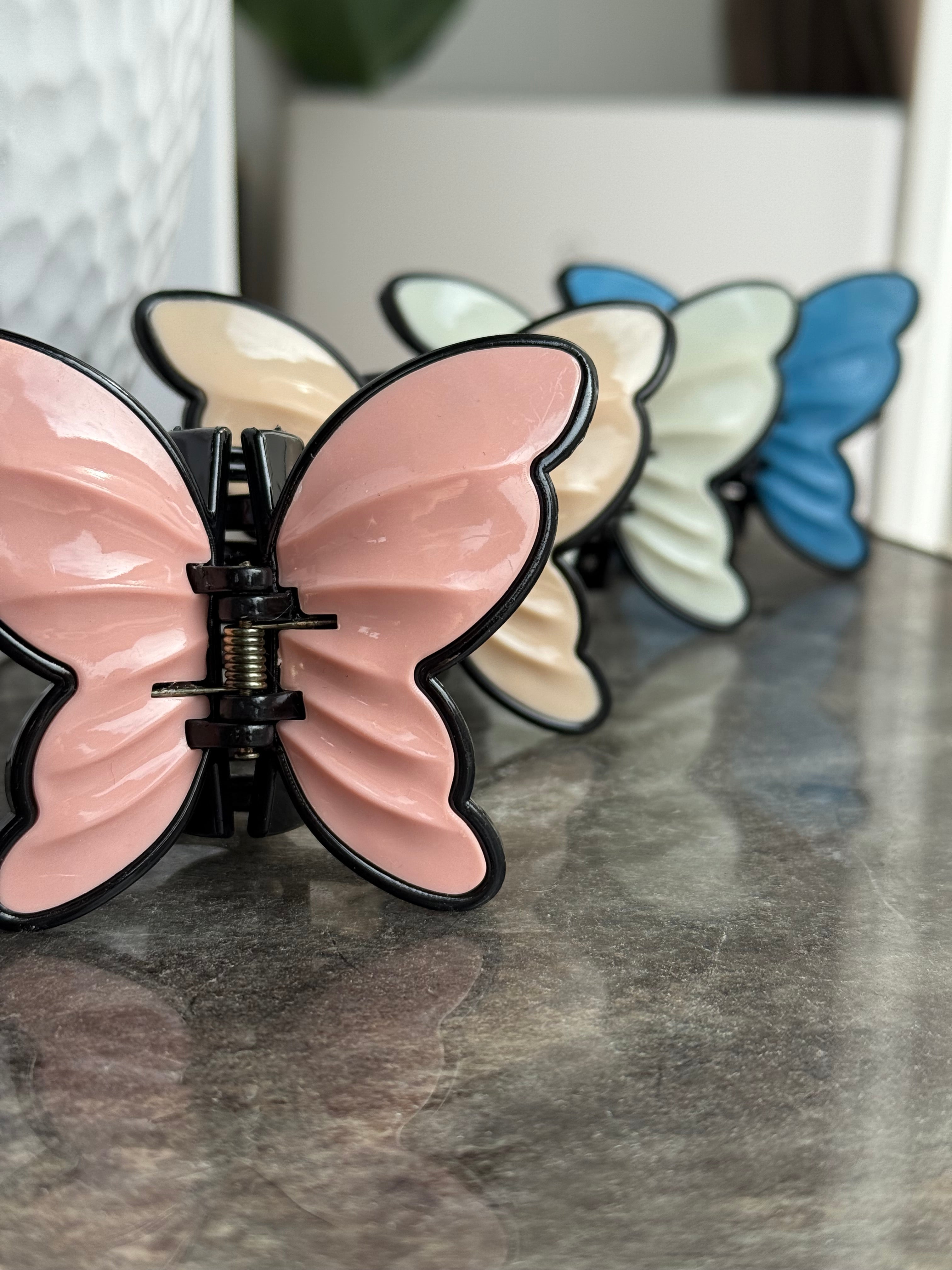 Rožinis drugelis kapkap