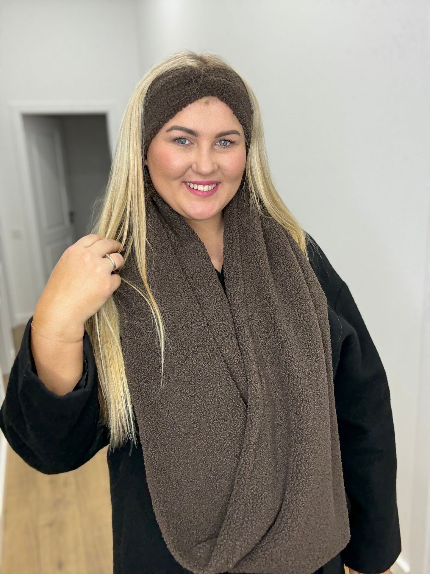 Šokoladinė Teddy 🧸 galvajuostė