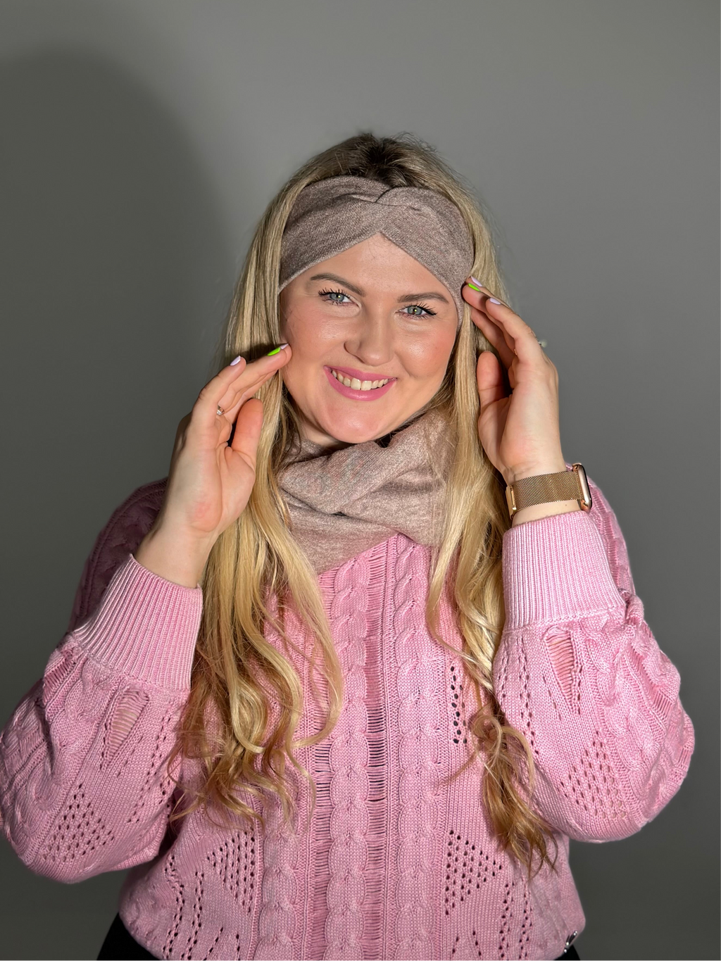 Merino vilnos kakavinė galvajuostė