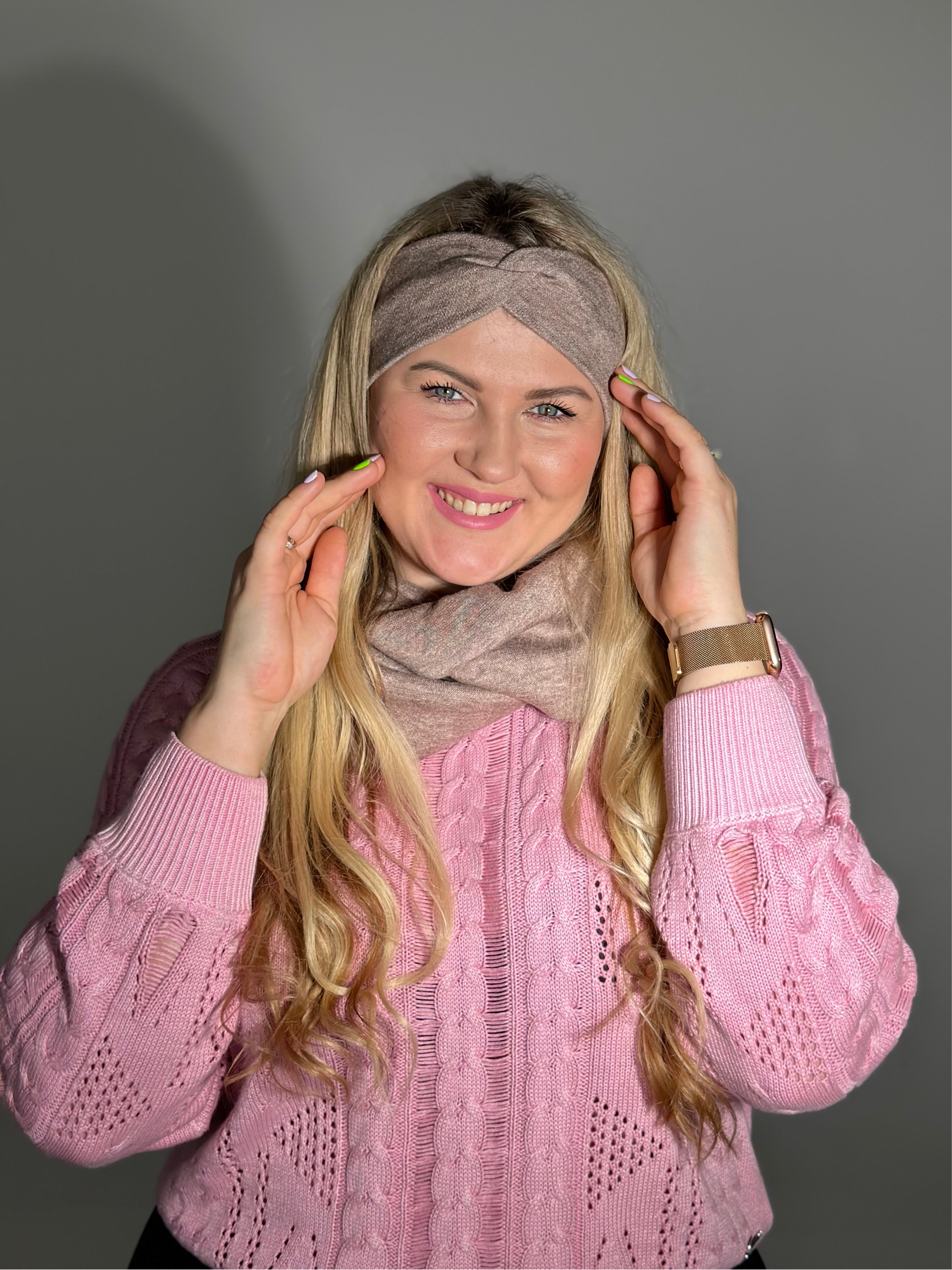 Merino vilnos kakavinė galvajuostė