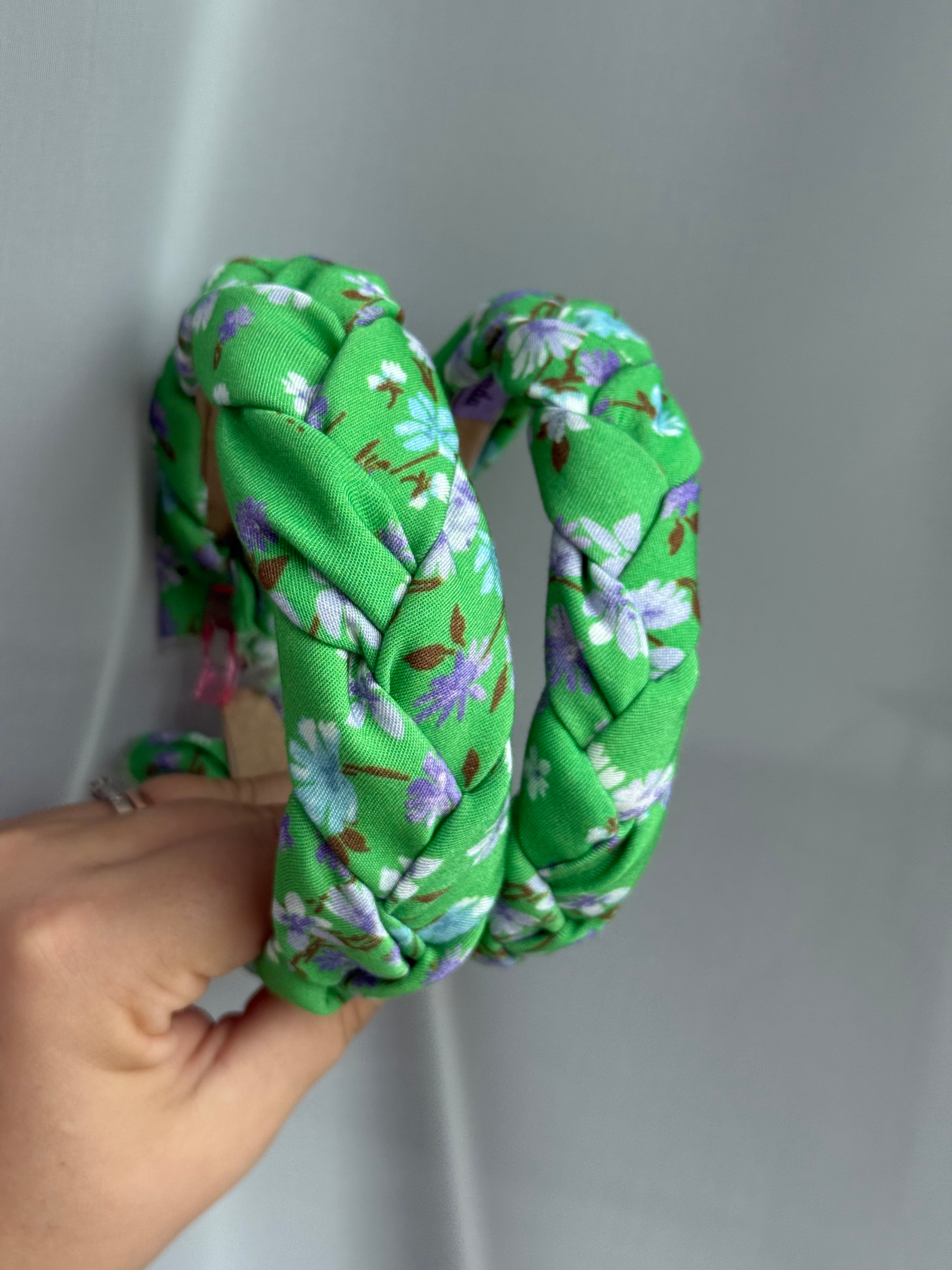 Žalioji pieva 🪻🌻🍀